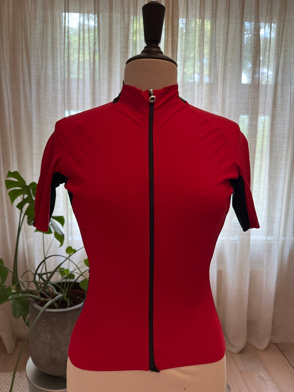 Assos Fiets Shirt Rood Zwart Wit Maat M, Maat 38/40 (M), Ophalen of Verzenden, Zo goed als nieuw, Hardlopen of Fietsen