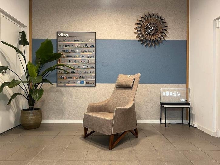 Giorgetti | Umberto Asnago | Mobius Wing Chair 63940 | 1x, Hout, Vitra Artifort Cassina Fritz Hansen Eames Gispen Pastoe Hay, Nieuw