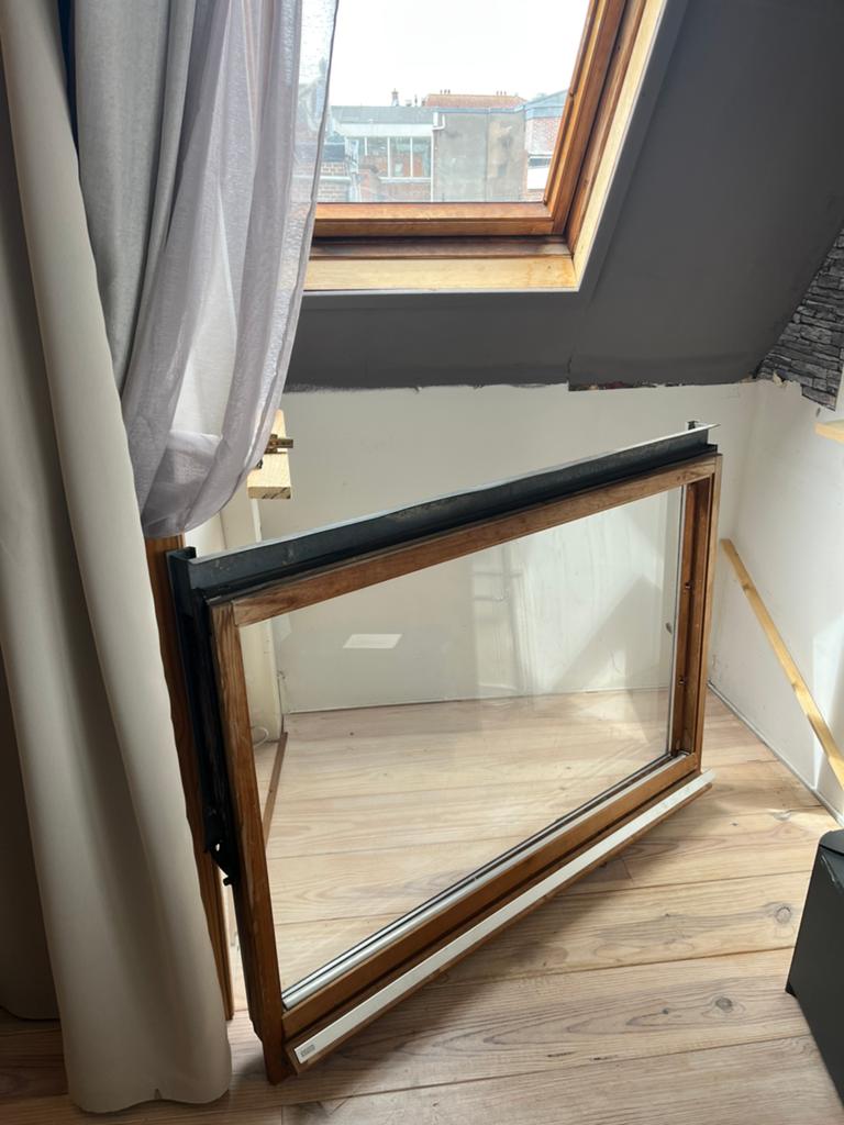 Gratis dakraam 98 x 135, Doe-het-zelf en Verbouw, Glas en Ramen, Ophalen, Gebruikt, 80 tot 120 cm, Dubbelglas