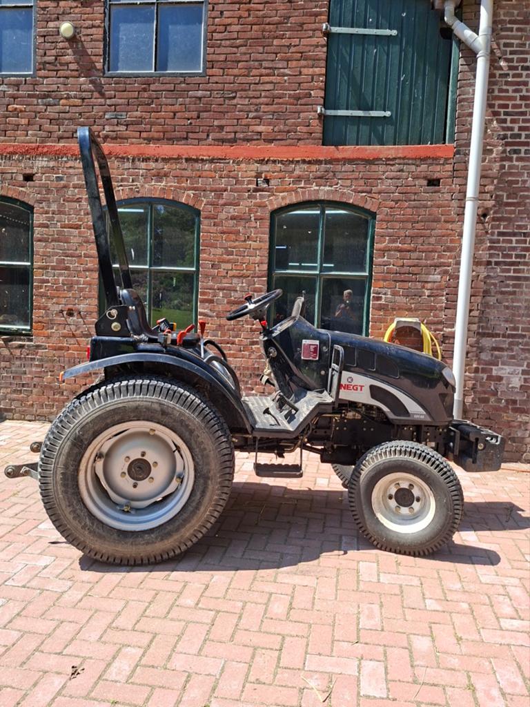 Midi tractor 22 pk. Goede staat, Overige merken, Gebruikt, Tot 2500, Ophalen of Verzenden