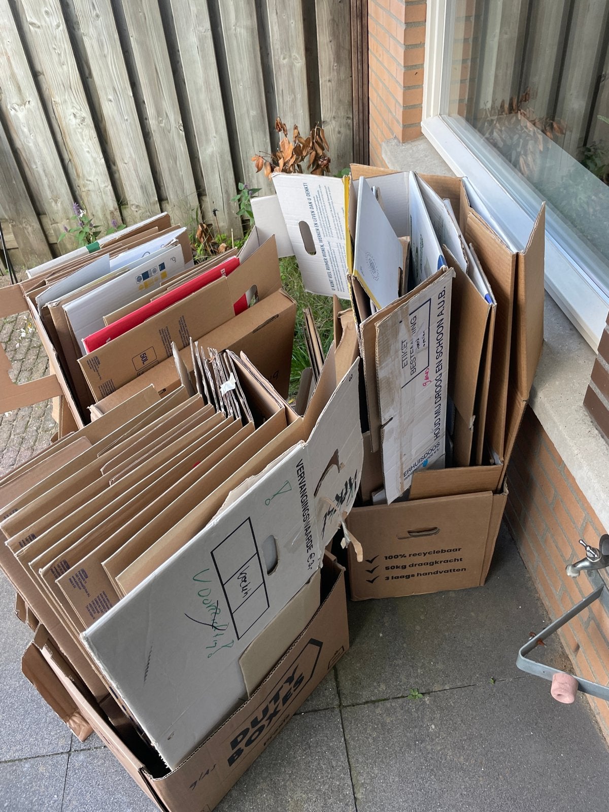 30+ verhuisdozen en opslagdozen - Diverse maten, Ophalen, 40 tot 60 cm, 50 tot 75 cm, 35 tot 50 cm