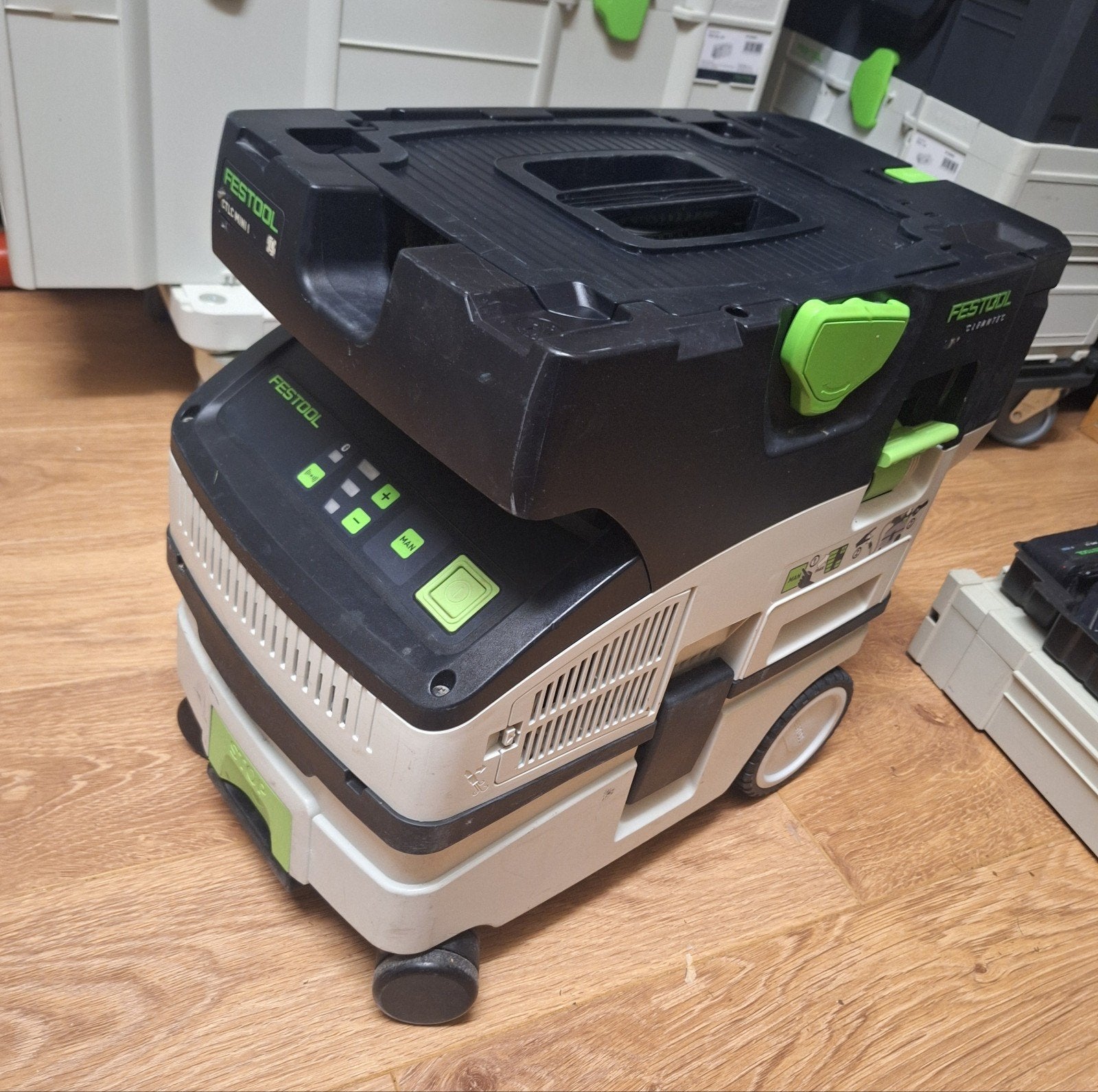 festool ctl mini 1 op accu's, Ophalen, Zo goed als nieuw, Overige typen