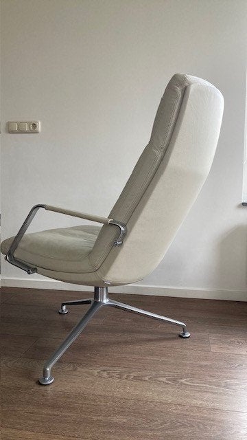 Knoll Fabricius en Kastholm FK 86 fauteuil, roomwit leder, Minder dan 75 cm, Design, Ophalen of Verzenden, Zo goed als nieuw