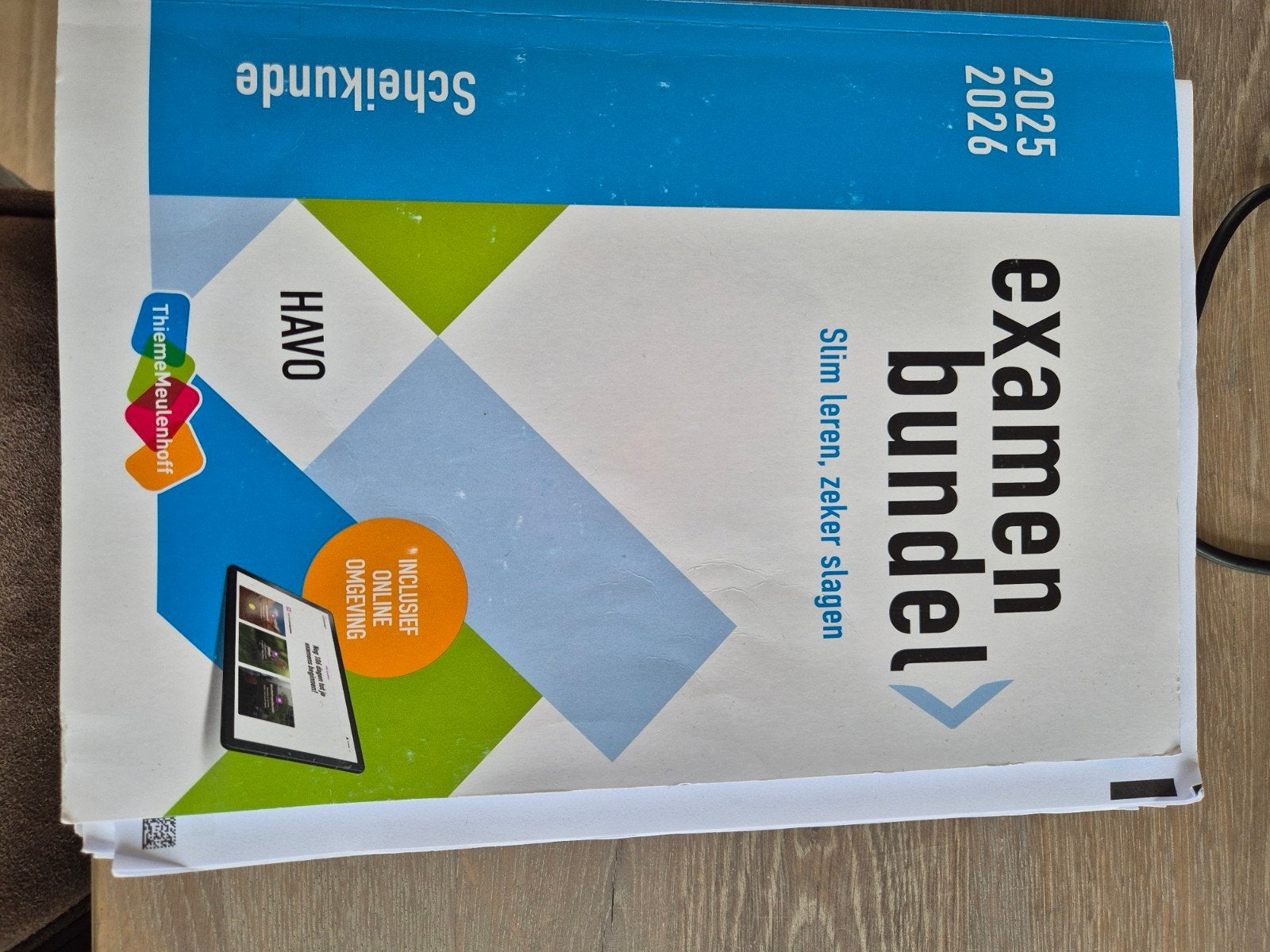 examenbundel scheikunde  2025-2026, Ophalen of Verzenden, Zo goed als nieuw, HAVO, Scheikunde