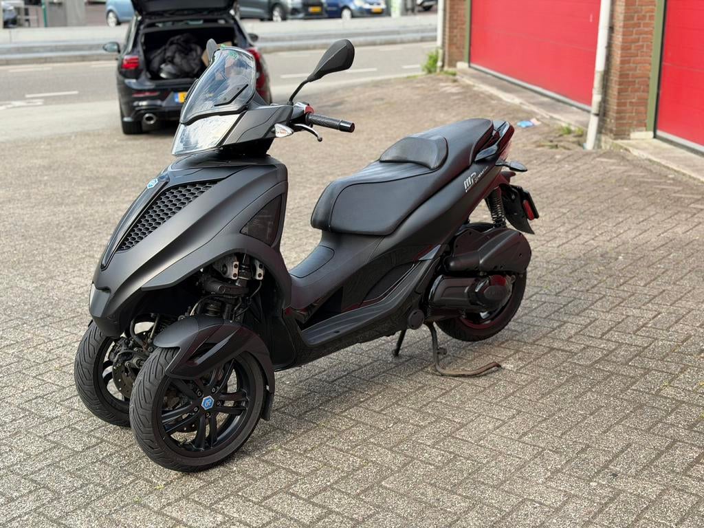 Mp3 yourban 300 2018, Fietsen en Brommers, Scooters | Piaggio, Ophalen, Zo goed als nieuw, Benzine, Overige modellen