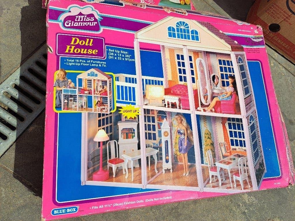 Poppenhuis barbie - Miss Glamour - Doll House, Ophalen of Verzenden, Nieuw, Poppenhuis