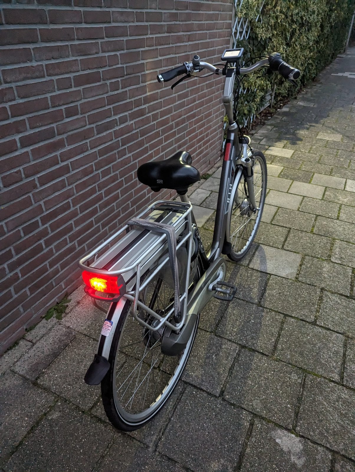 Rih Omega elektrische damesfiets 49 cm onderhoudsbeurt klaar, Fietsen en Brommers, Overige merken, 47 tot 50 cm, Versnellingen