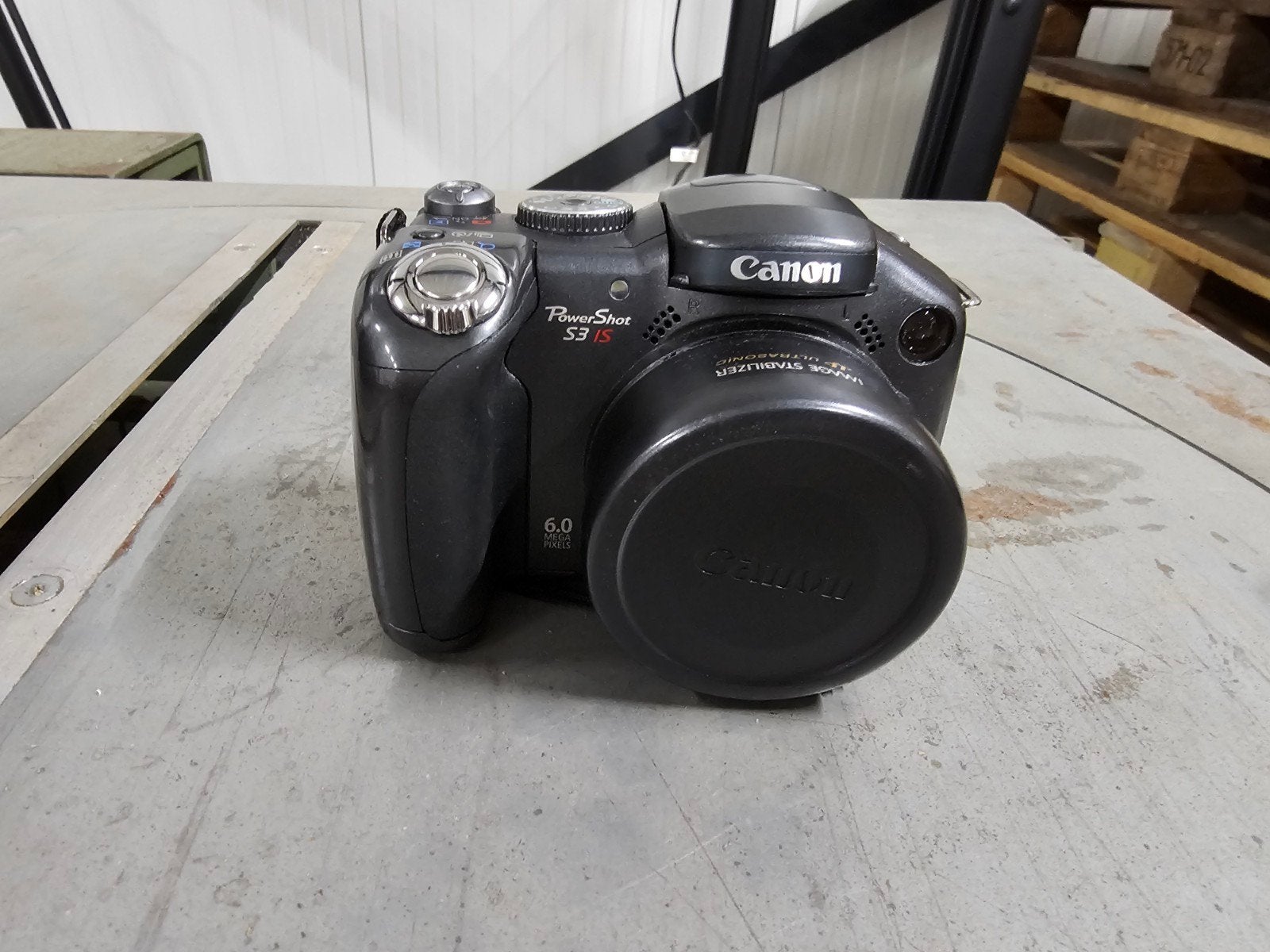 Canon PowerShot S3 IS 6.0 MP digitale camera met tas, Gebruikt, Canon, Ophalen of Verzenden, Cameratas