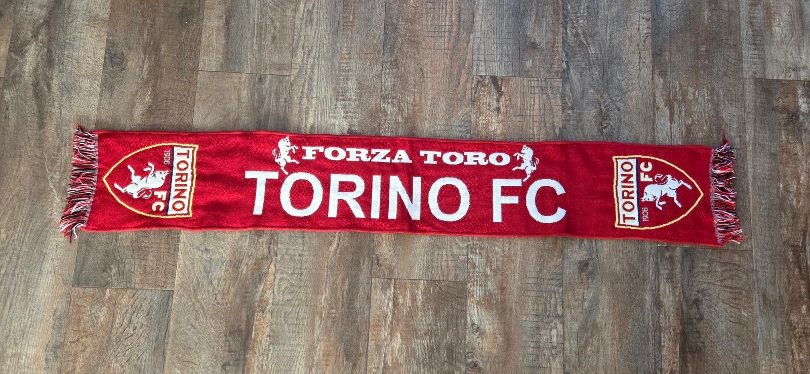 Sjaal Torino FC, Ophalen of Verzenden, Zo goed als nieuw, Buitenlandse clubs, Vaantje of Sjaal