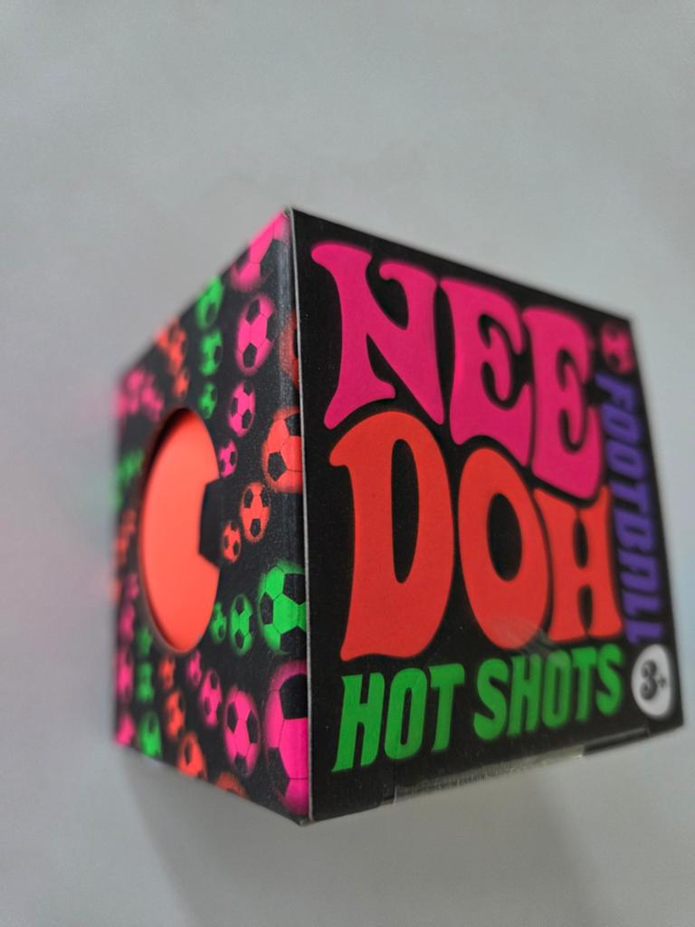 NeeDoh Football Hot Shots Stressbal - Neon Oranje, Ophalen of Verzenden, Nieuw, Jongen of Meisje