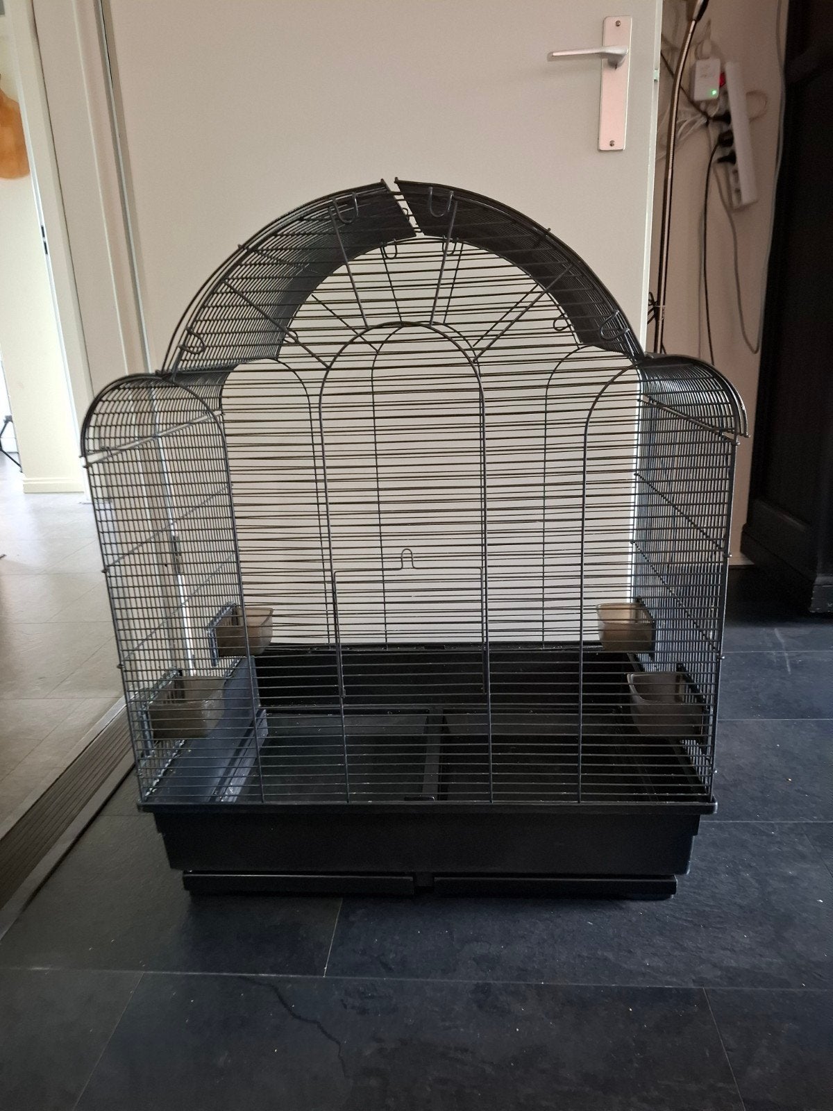 Mooie grote vogelkooi, pyrrhura, valkparkiet, Dieren en Toebehoren, Ophalen of Verzenden, Gebruikt, Metaal, Vogelkooi