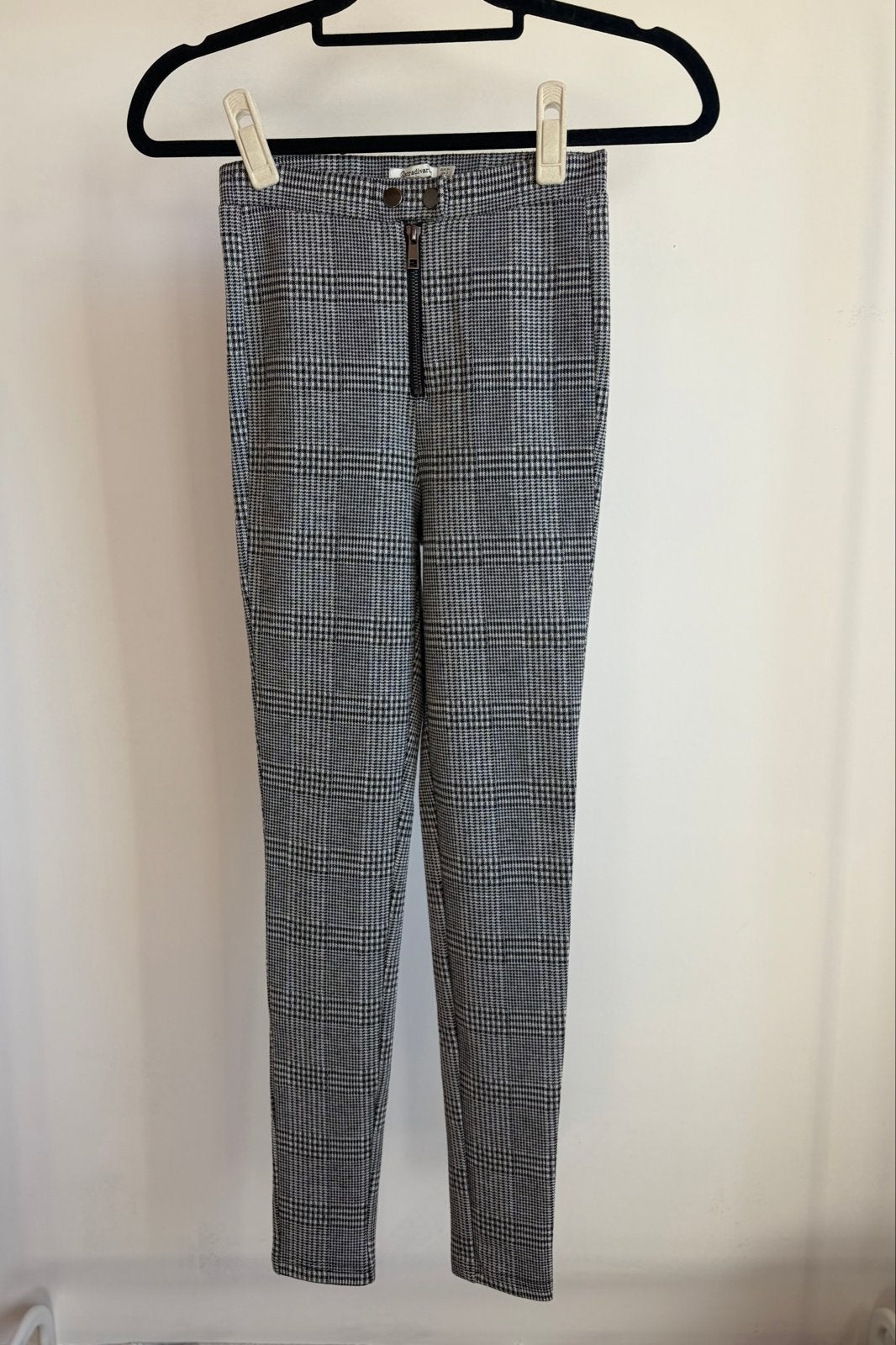 Stradivarius skinny broek XS - Zo goed als nieuw, Zwart, Ophalen of Verzenden, Zo goed als nieuw, Maat 34 (XS) of kleiner