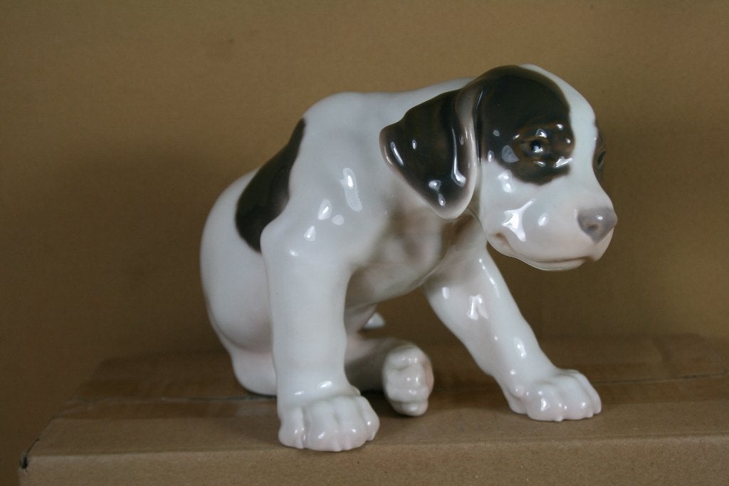 Royal Copenhagen B&G beeldje nr. 2060 Pointer puppy, Ophalen of Verzenden