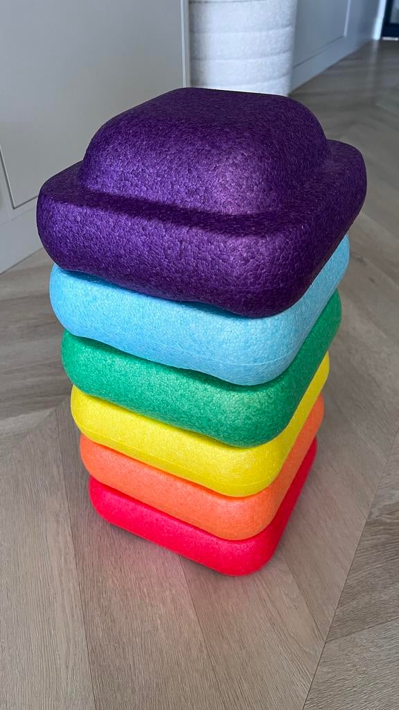 Stapelstenen - Regenboogkleuren, Ophalen, Zo goed als nieuw, Bouwen