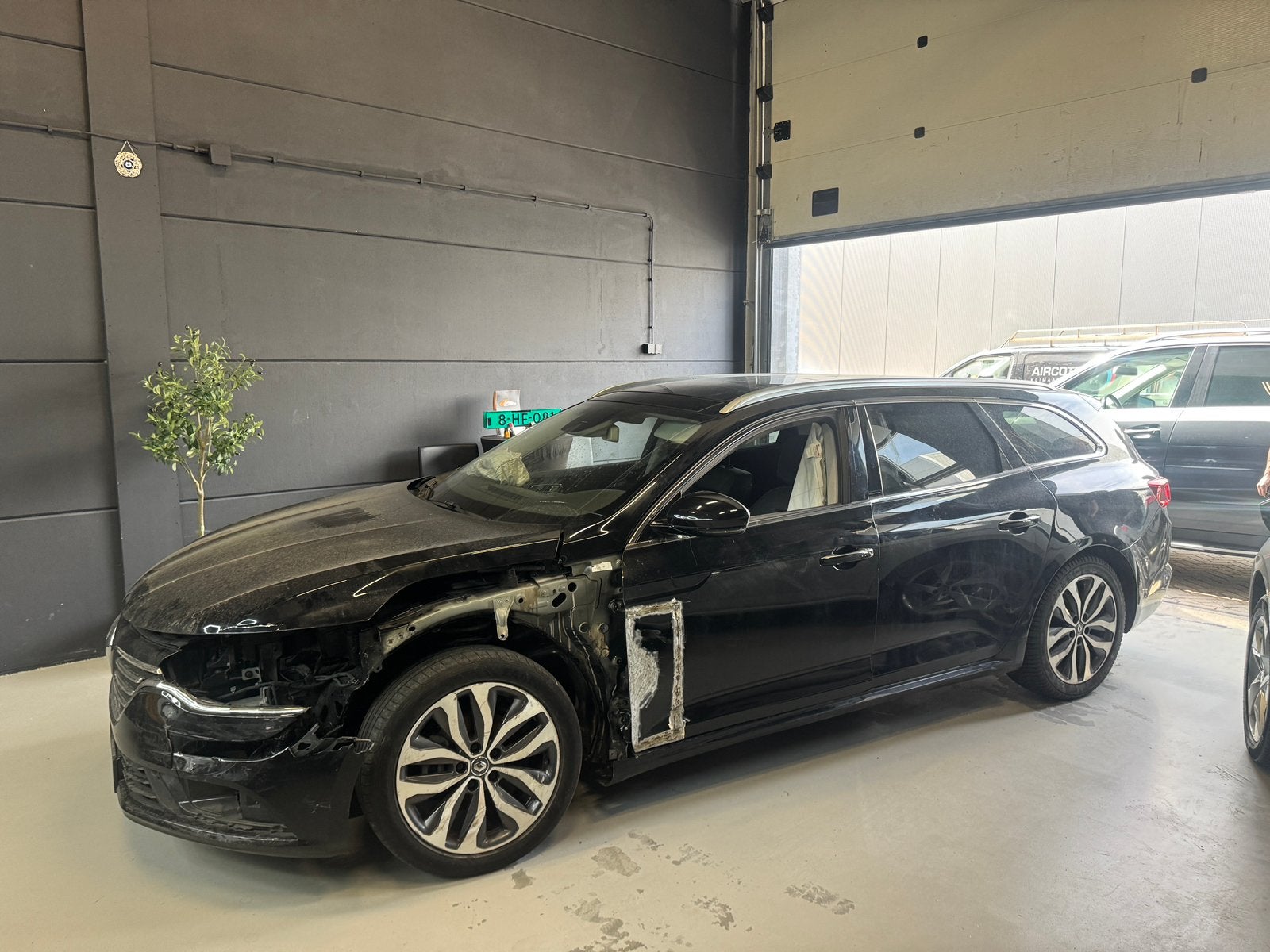 Renault Talisman Energy TCe 150pk EDC 2016 Zwart, 1618 cc, Zwart, 4 cilinders, 1850 kg