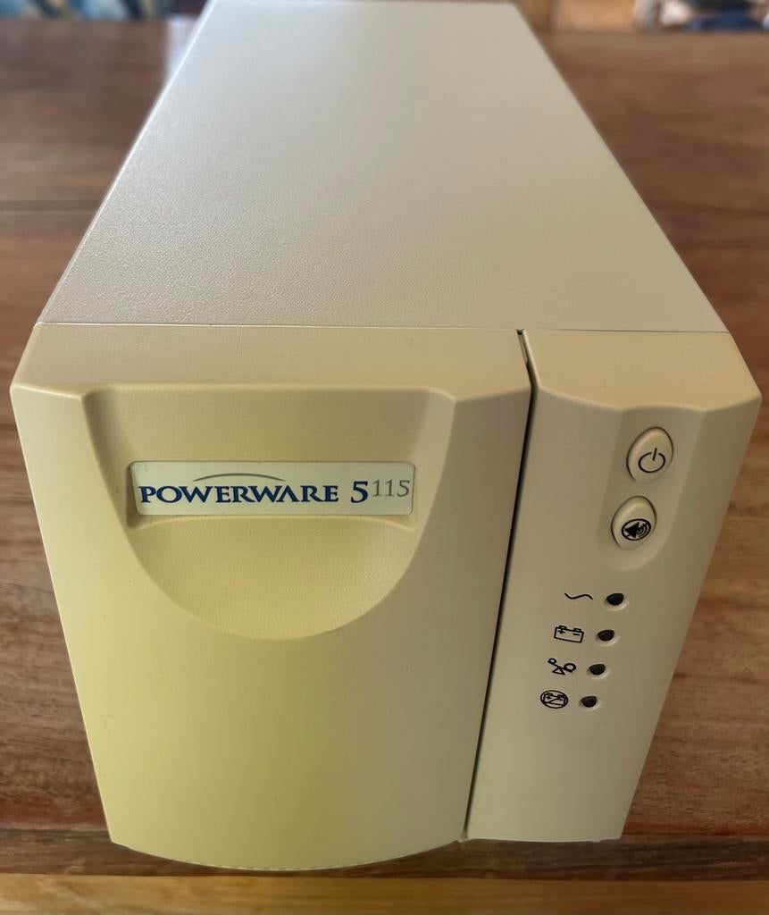 Professionele UPS powerware5115 PW5115 750VA “lees aub”, Ophalen, Zo goed als nieuw