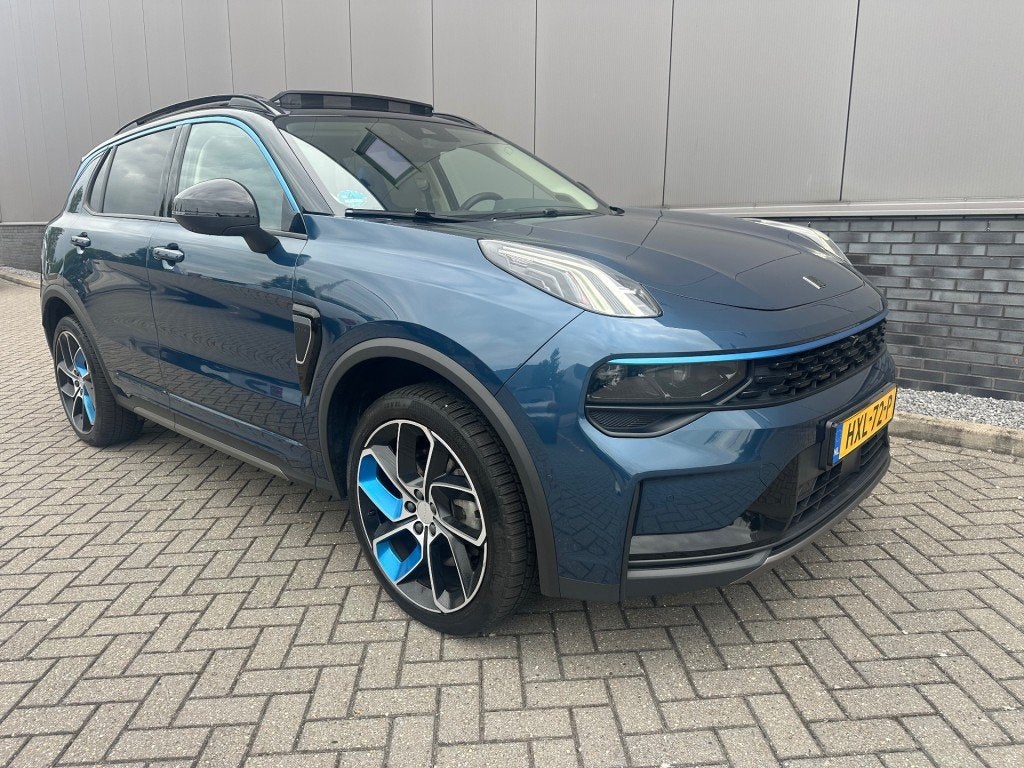 Lynk & Co 01 1.5i Pano dak 360 graden camera, Auto's, Plug-in hybride, Bedrijf, 1854 kg, Hybride Elektrisch/Benzine