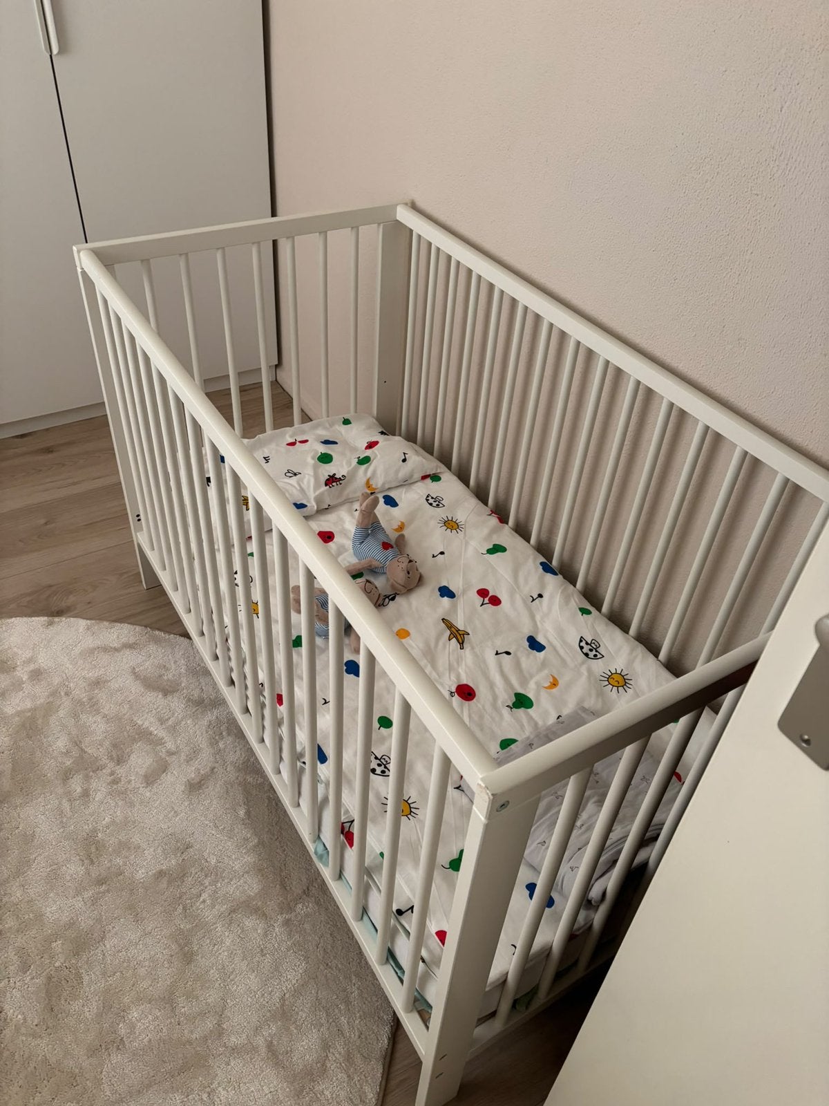 2 x Ledikant wit, Kinderen en Baby's, Ophalen, Zo goed als nieuw, Ledikant