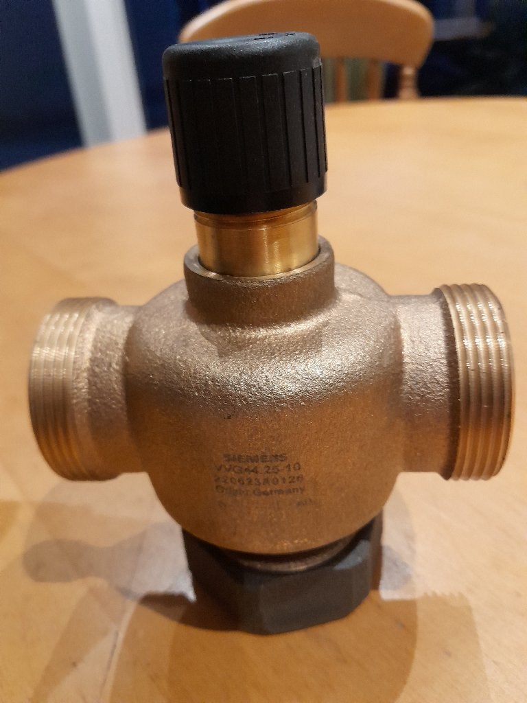 Te koop: Siemens VVG44.25-10 Regelventiel 2-ports PN16 NIEUW, Ophalen of Verzenden, Nieuw