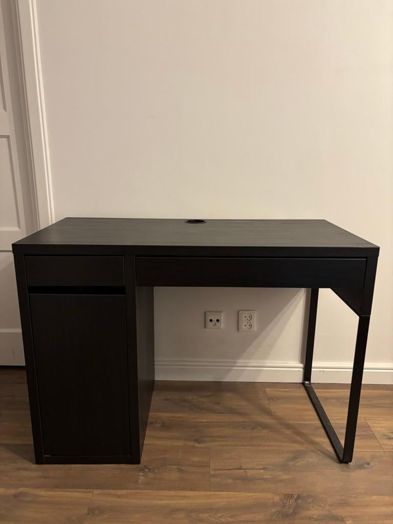 Ikea Micke bureau, zwart, Huis en Inrichting, Bureaus, Gebruikt, Schoolbureau, IKEA, Modern, Spaanplaat of MDF, Zwart, Met lades