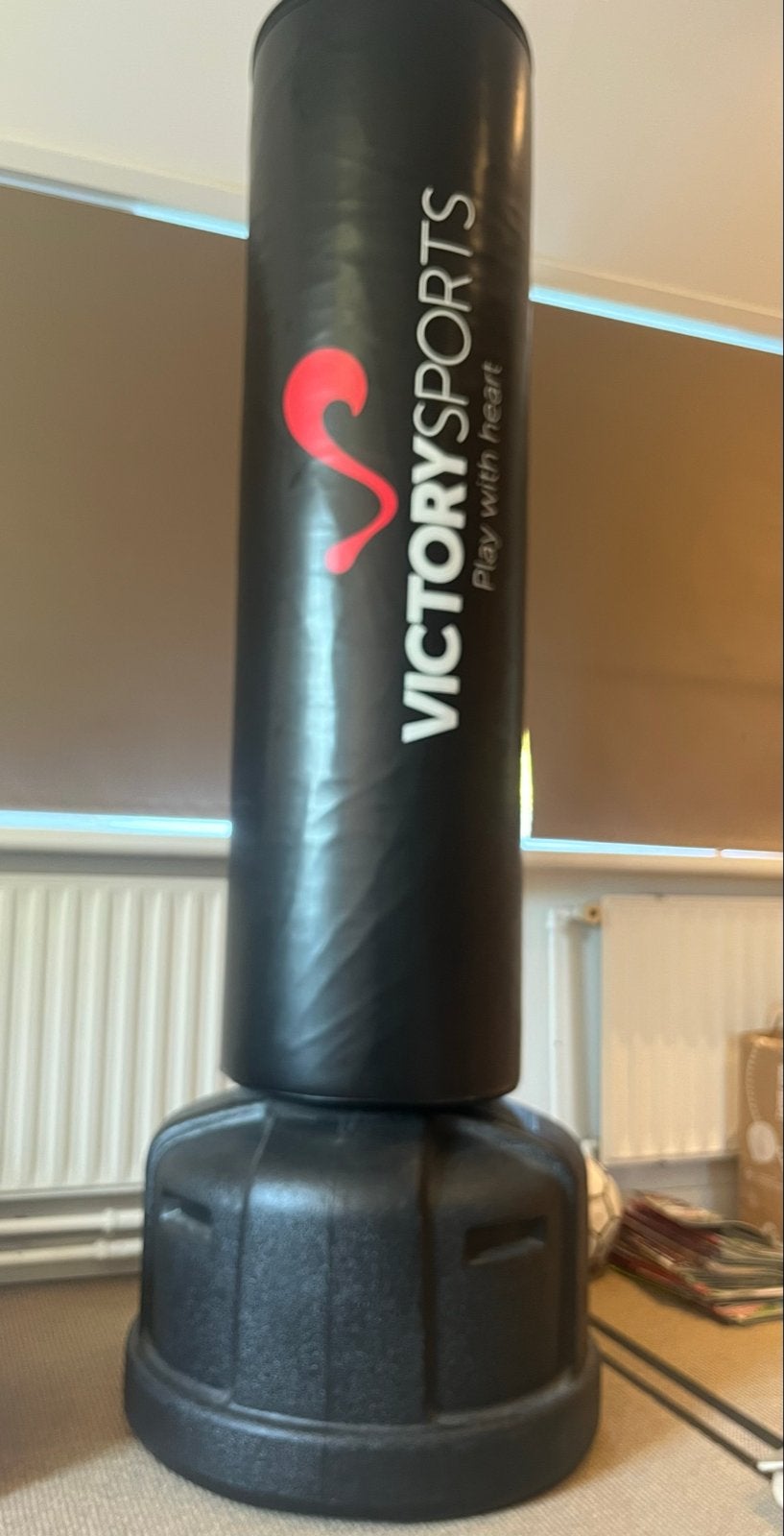 Bokspaal met vulbare voet - 178 cm hoog, Ophalen, Gebruikt, Bokszak