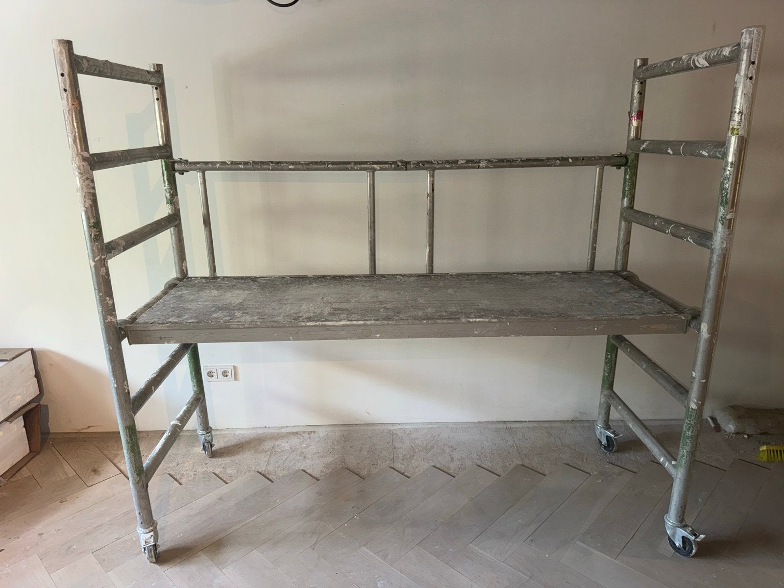 Gebruikte kamersteiger met nieuwe wielen, Ophalen of Verzenden, Gebruikt, Rolsteiger of Kamersteiger, Minder dan 2 meter