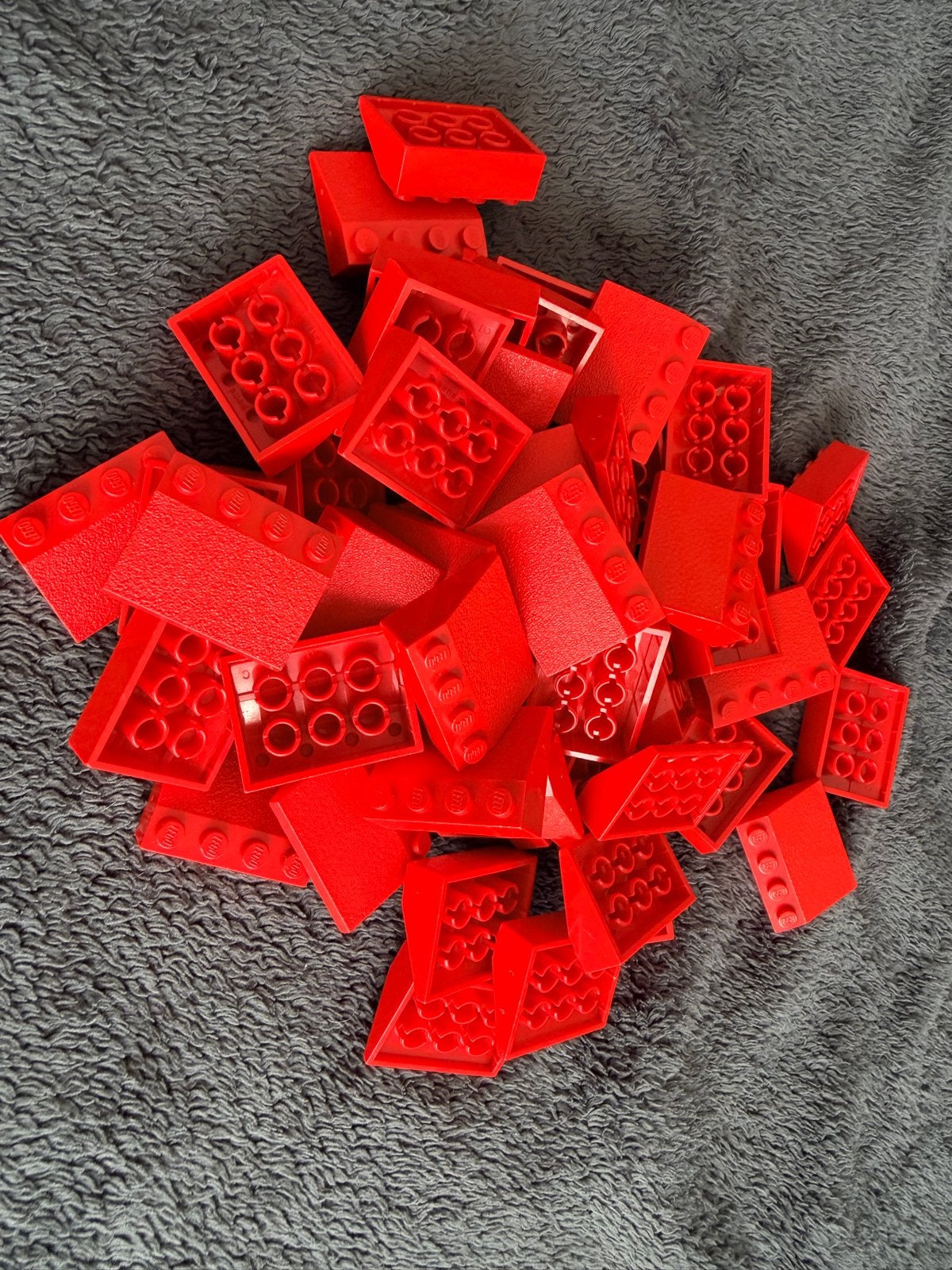 Lego rode dakstenen 1x4 studs - 53 stuks, Ophalen of Verzenden, Gebruikt, Losse stenen, Lego