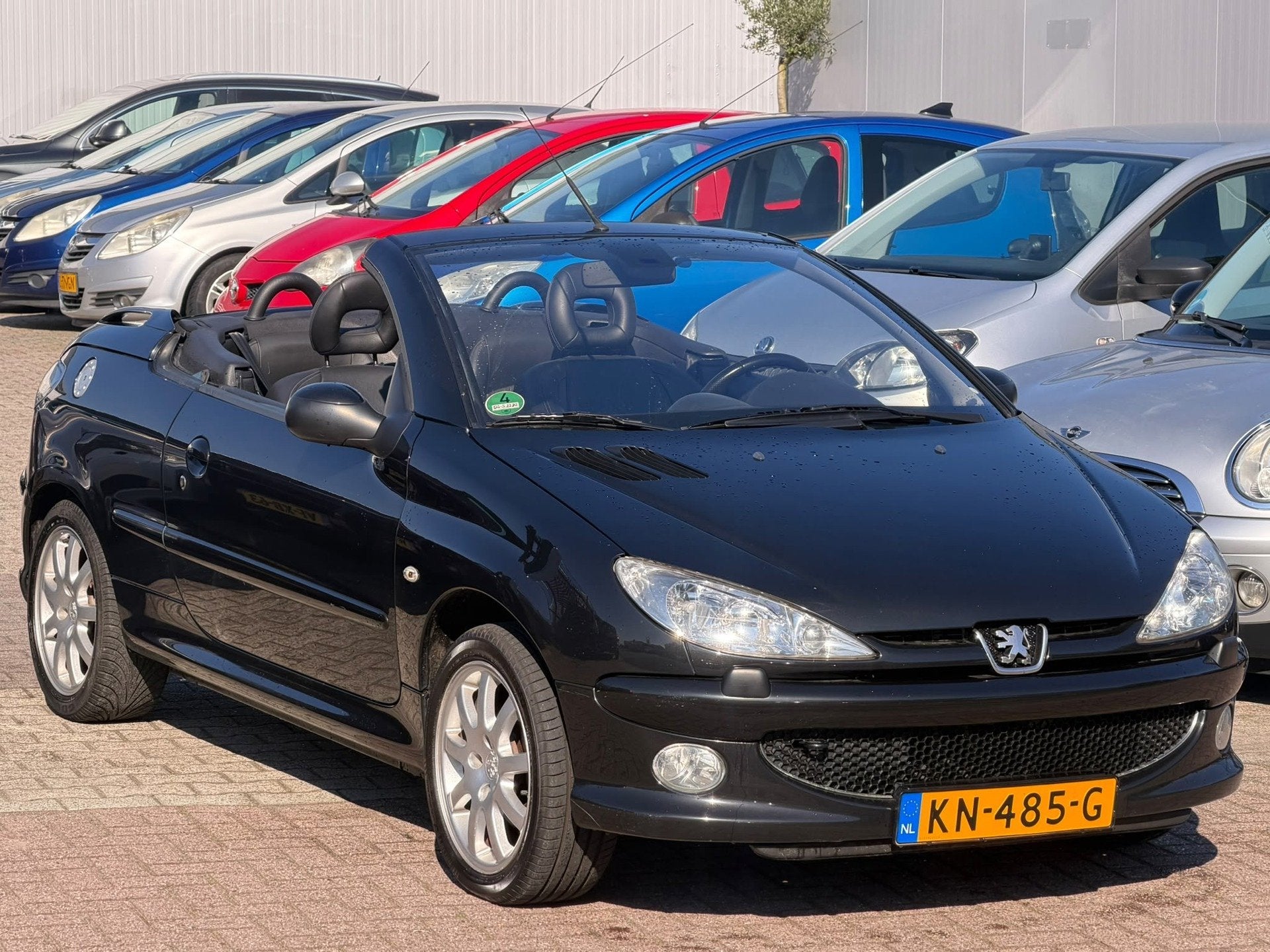 Peugeot 206 CC 1.6-16V Cabrio Cabriolet Airco Nieuwe APK !, Auto's, Voorwielaandrijving, Gebruikt, 4 cilinders, Cabriolet