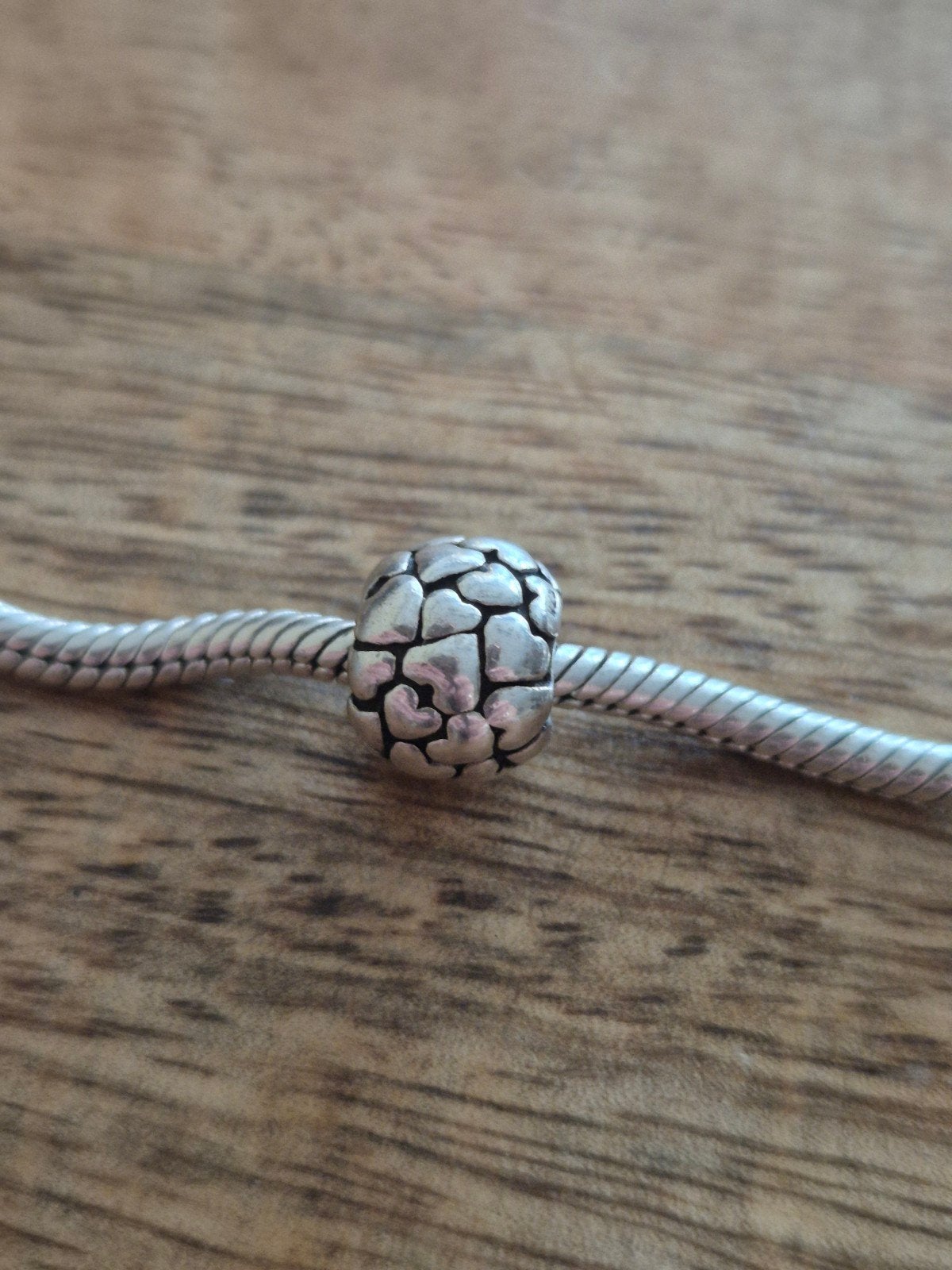 Pandora prachtige originele zilveren bedel met hartjes, Sieraden, Tassen en Uiterlijk, Bedels, Ophalen of Verzenden, Zo goed als nieuw