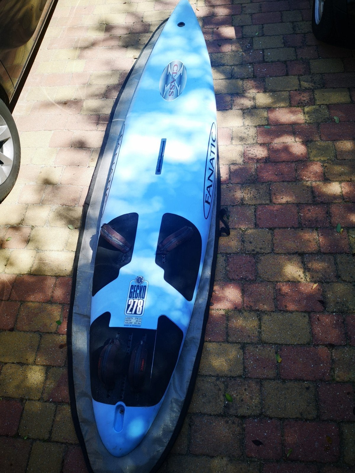 Fanatic Gecko 278 Windsurfplank - 105 liter, Ophalen, Met voetbanden, 250 tot 300 cm, Gebruikt