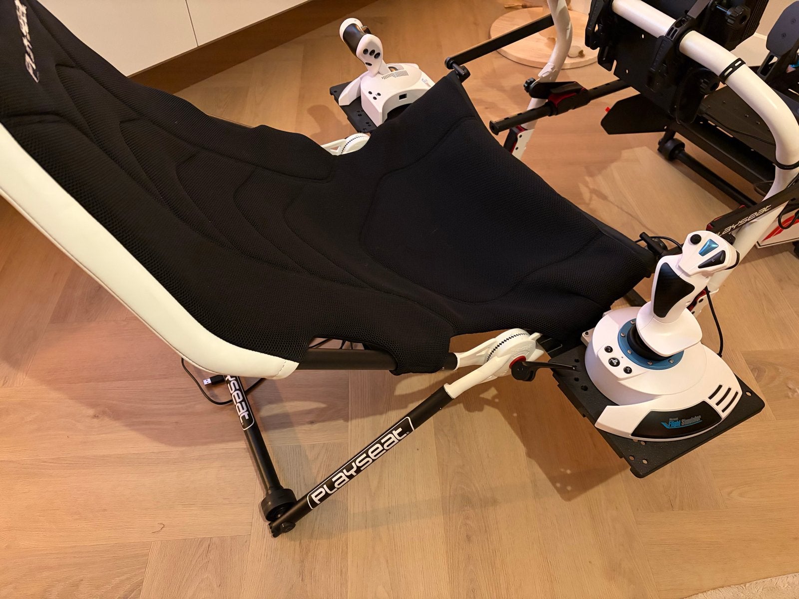Thrustmaster Hotas 5 (PC/PS5) inclusief Playseat DD mounts, Ophalen of Verzenden, Overige merken, Gebruikt