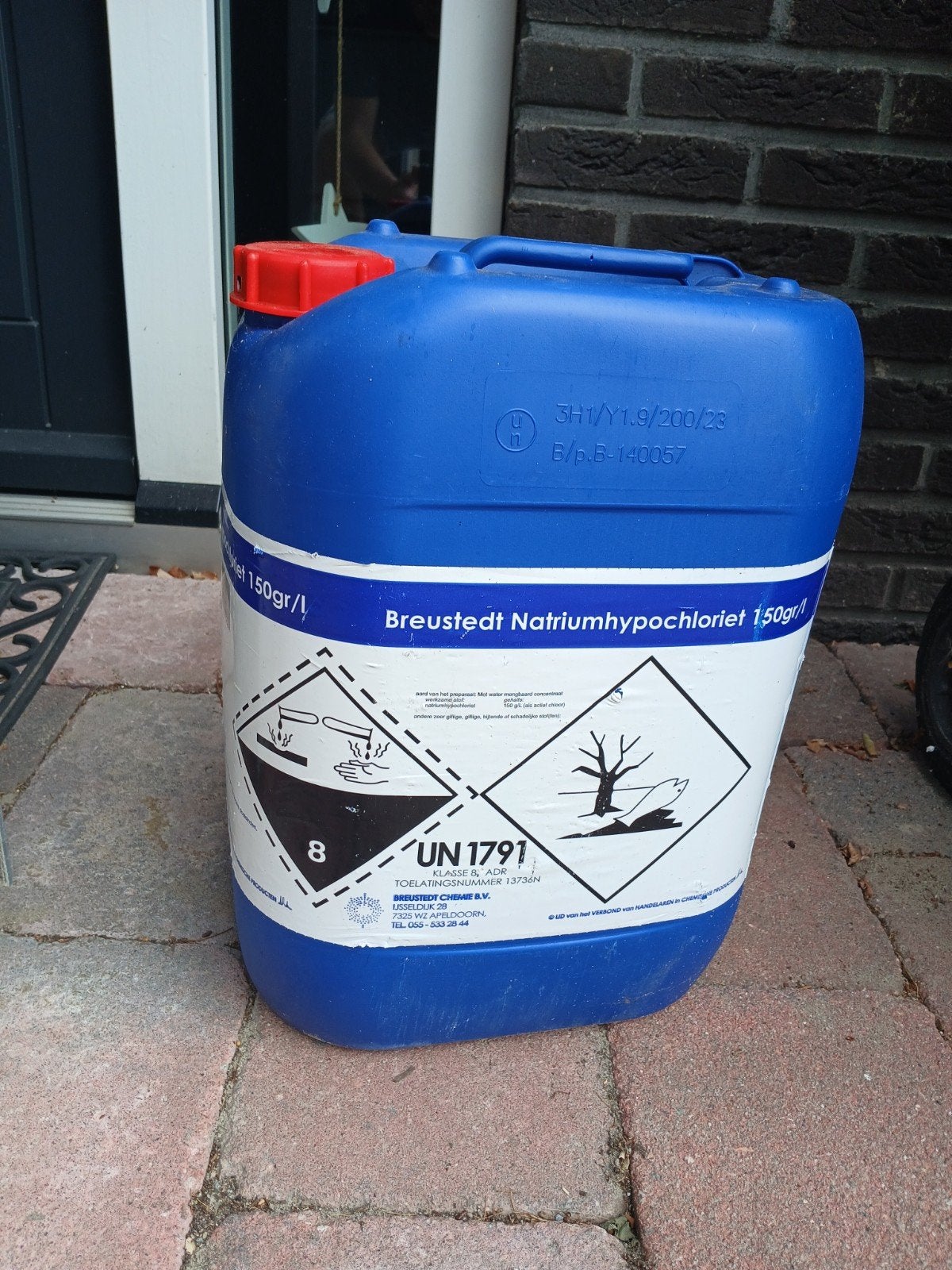 Breustedt Natriumhypochloriet 150g/l - Zwembadchloor, Tuin en Terras, Ophalen of Verzenden