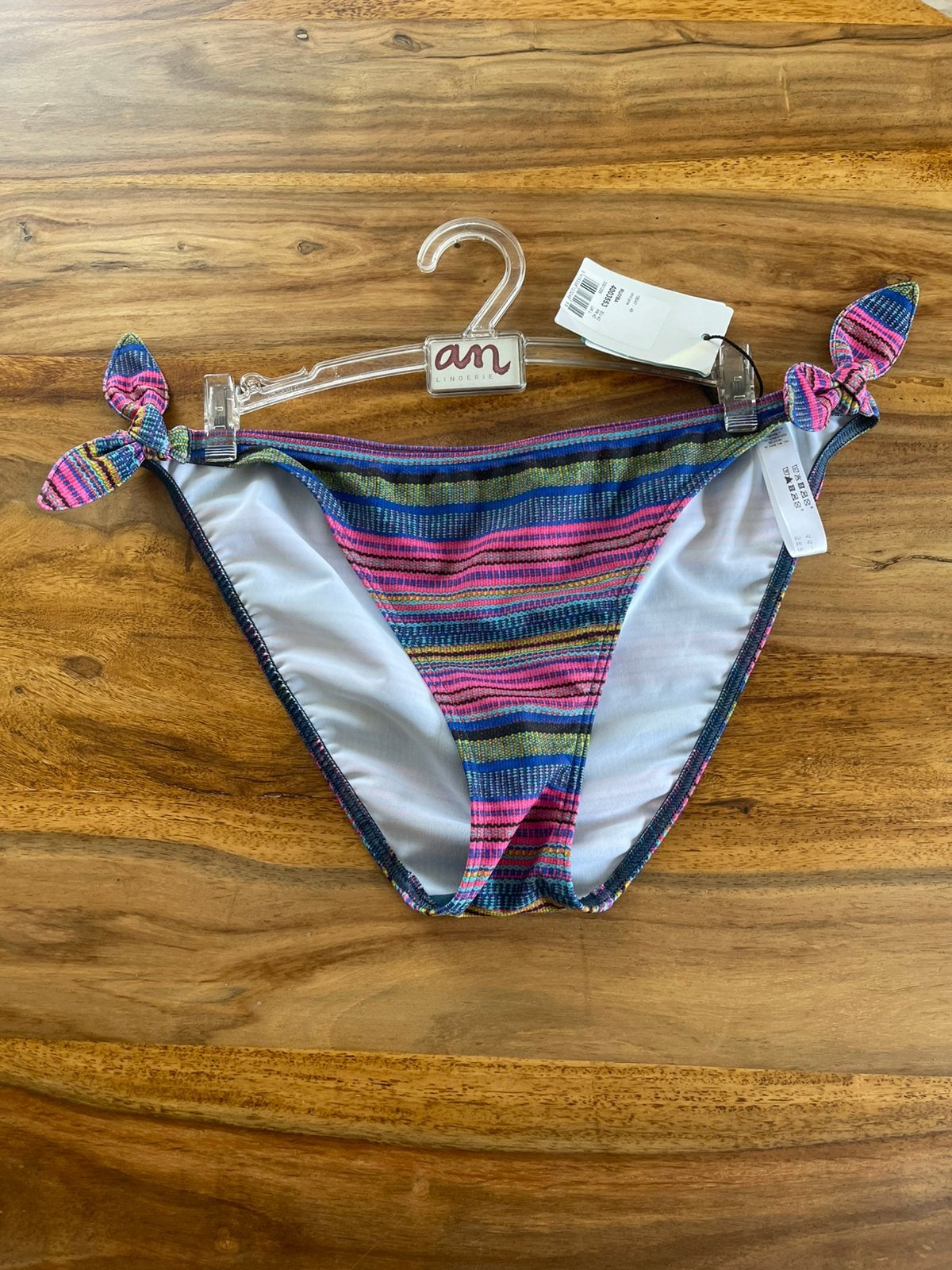 Prima donna strik bikink slip maat 38 en 42 model rumba, Verzenden, Nieuw, Roze, Overige typen