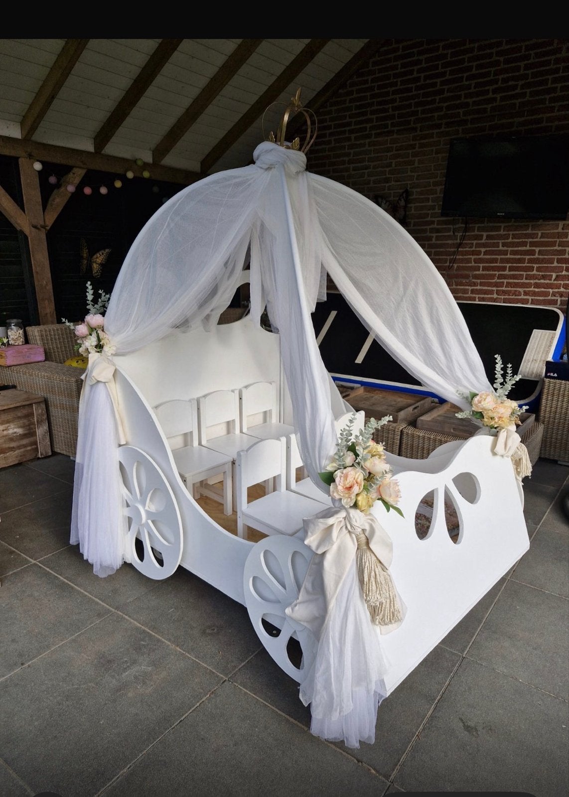 Prinsessenkoets / Carnavalswagen voor kinderen, Kinderen en Baby's, Carnavalskleding en Verkleedspullen, Ophalen, Gebruikt, 104 of kleiner