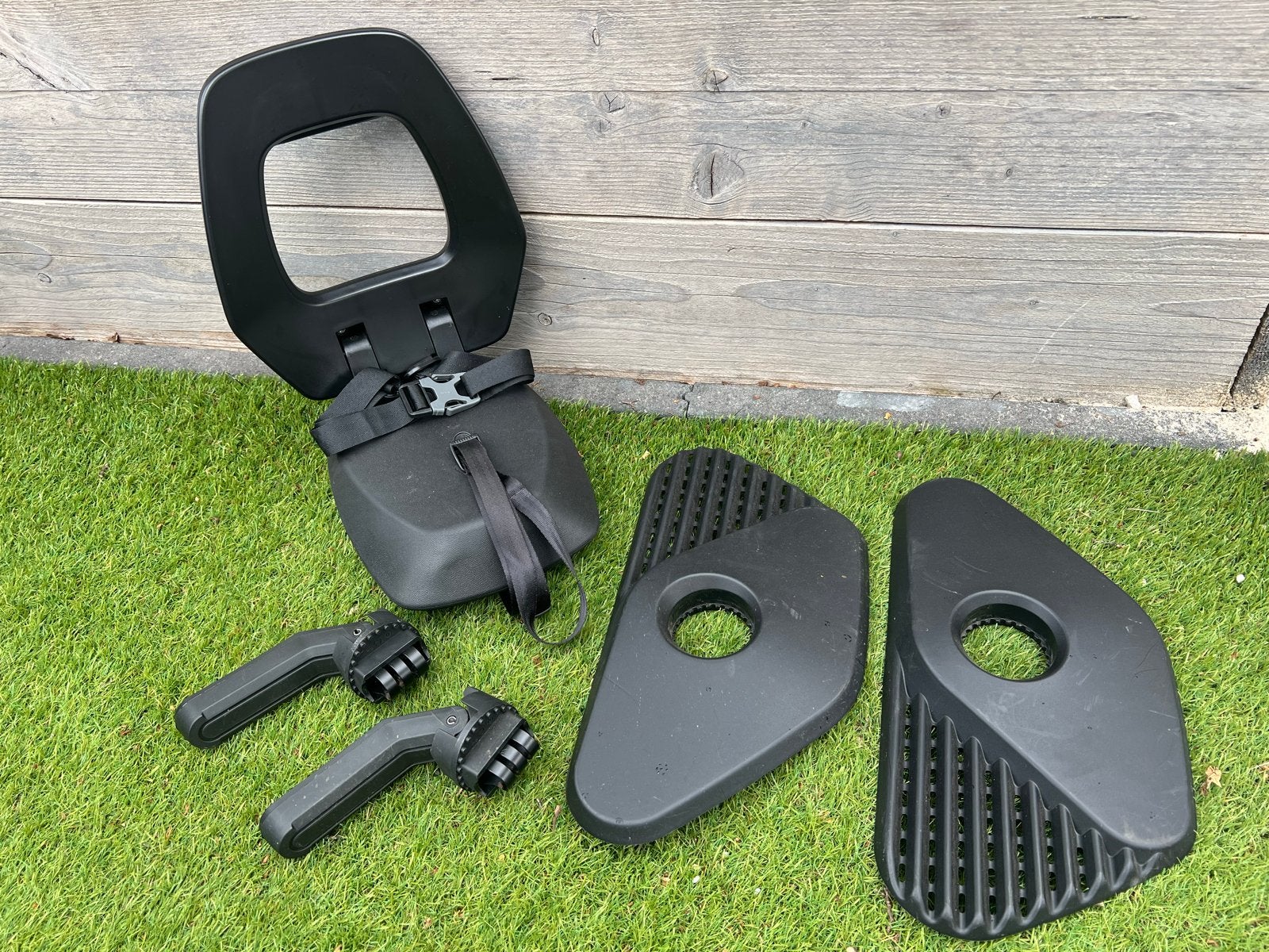 Bobike Junior One Fietsstoeltje Achter (inklapbaar), Ophalen, Achterzitje, Voetsteuntjes, 9 t/m 18 kg