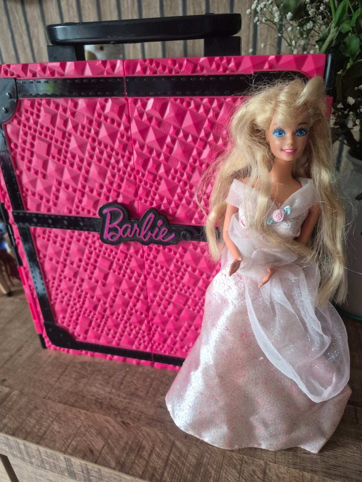 Barbie koffer met BarbieVaste prijs€15euro, Verzamelen, Verzenden