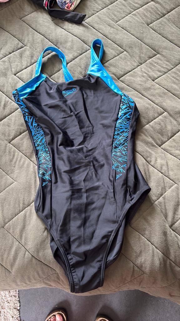 Speedo badpak maat176 of 34, Kleding | Dames, Badmode en Zwemkleding, Ophalen of Verzenden, Zo goed als nieuw, Blauw, Badpak