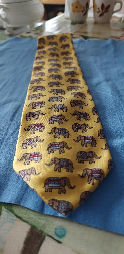 das heren met olifanten print 100% zijde Italy, Kleding | Heren, Onbekend, Geel, Ophalen of Verzenden, Zo goed als nieuw