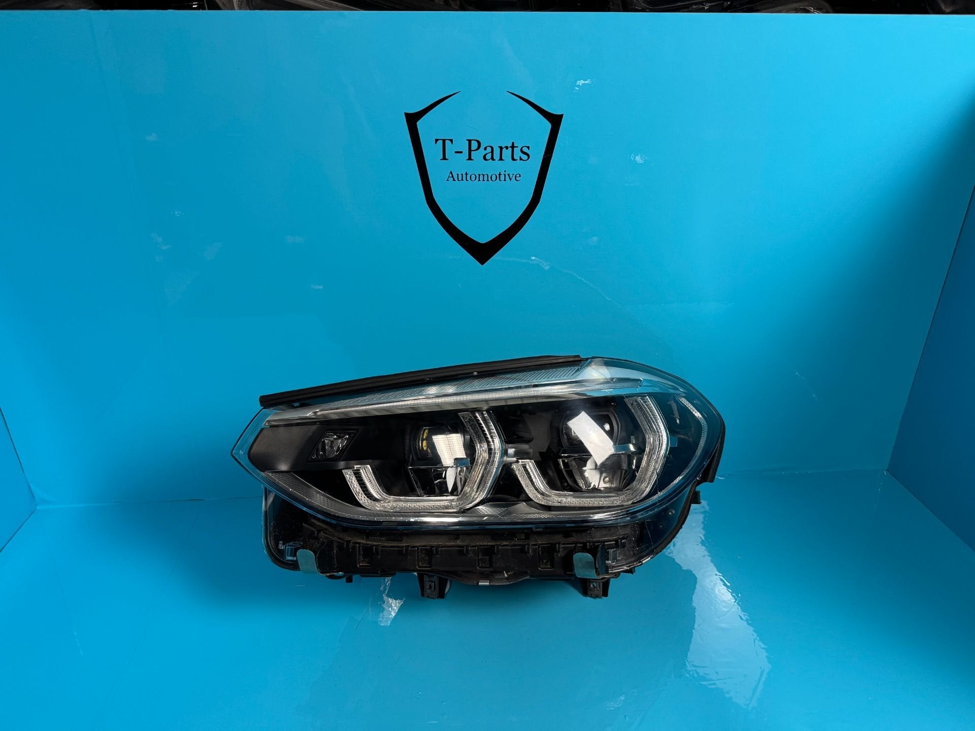 bmw x3 koplamp links 746611906LL lamp g01, Petuelring 130
80788  Munich, DE, Gebruikt, Info@bmw.de, Ophalen of Verzenden