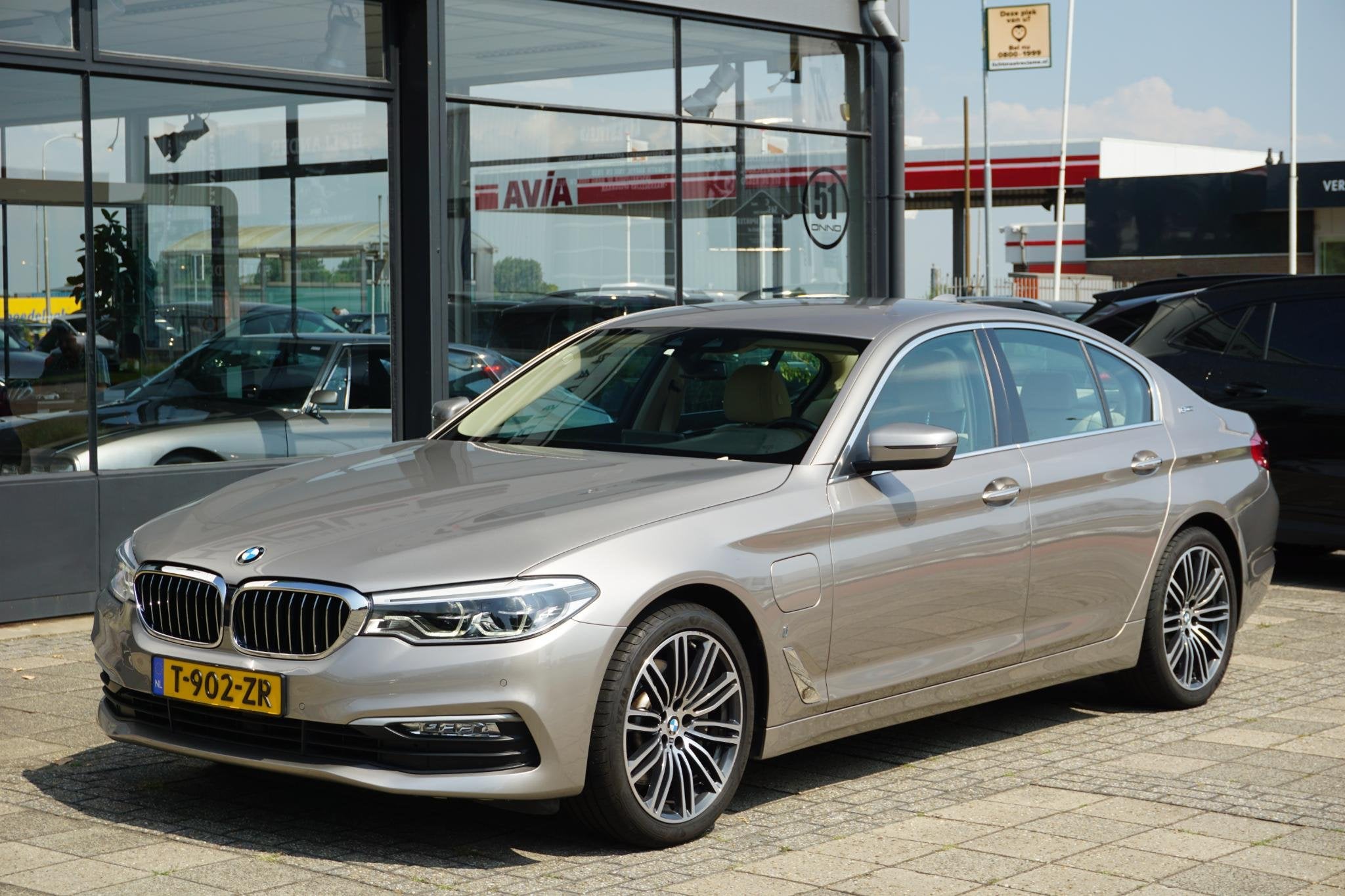 BMW 5-serie 530e iPerformance High Executive, Auto's, Automaat, Achterwielaandrijving, Gebruikt, 4 cilinders