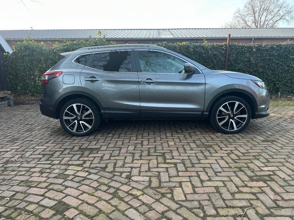 Nissan Qashqai automaat grijs 2015, 4 cilinders, Origineel Nederlands, 115 pk, Particulier