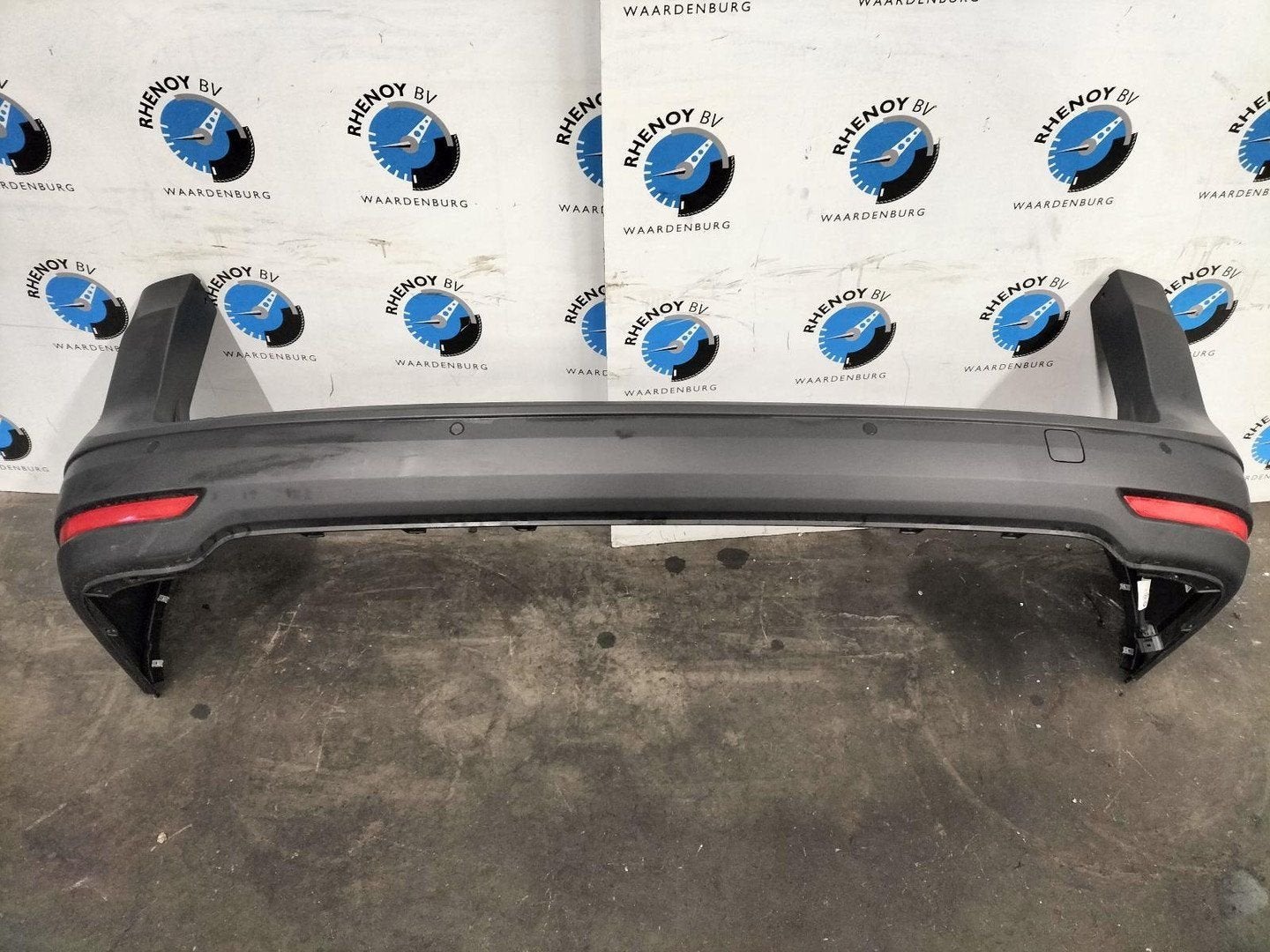 FORD TRANSIT CONNECT SKN  LWB  BUMPER ACHTER 2024, Gebruikt, Ophalen of Verzenden, Achter, Bumper