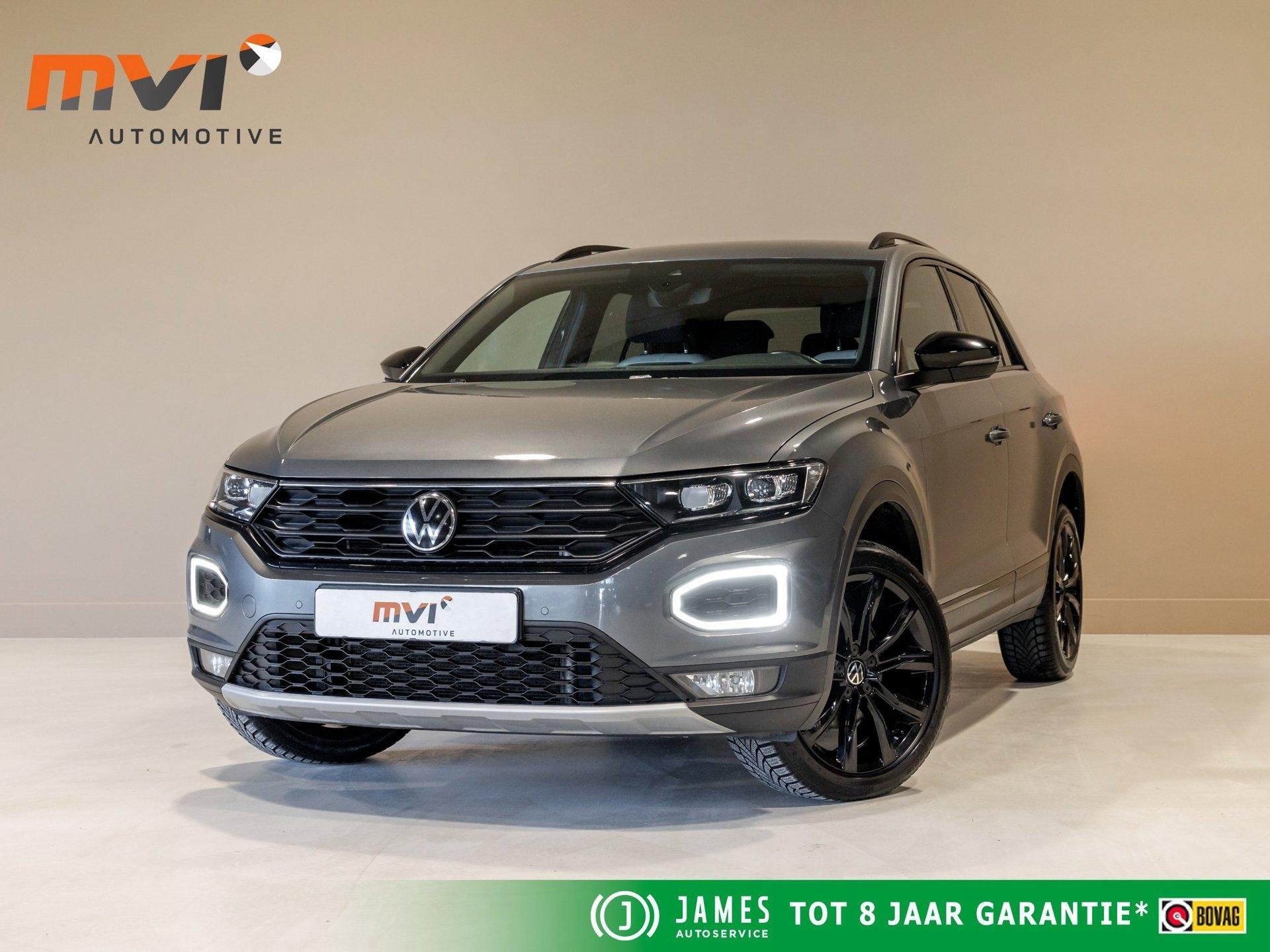 Volkswagen T-Roc Sport / 150pk / Achteruitrij camera / Virtu, Auto's, Stof, Origineel Nederlands, Bedrijf, 1348 kg