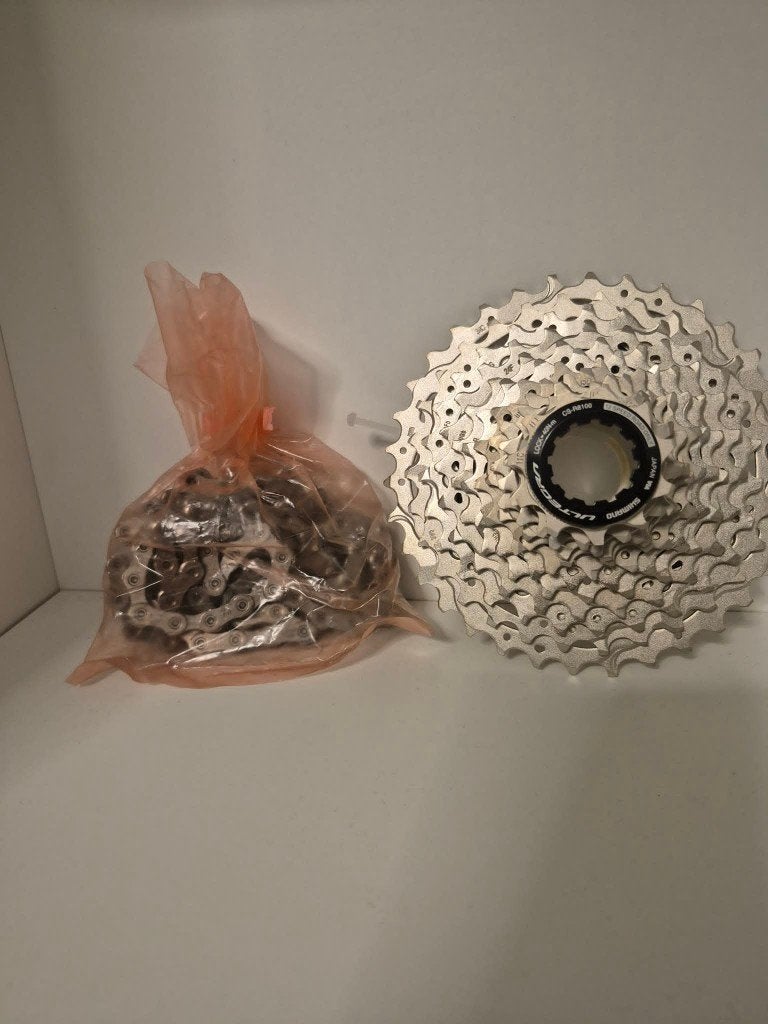 Nieuwe Shimano ultegra 12speed cassette en ketting, Ophalen of Verzenden, Nieuw