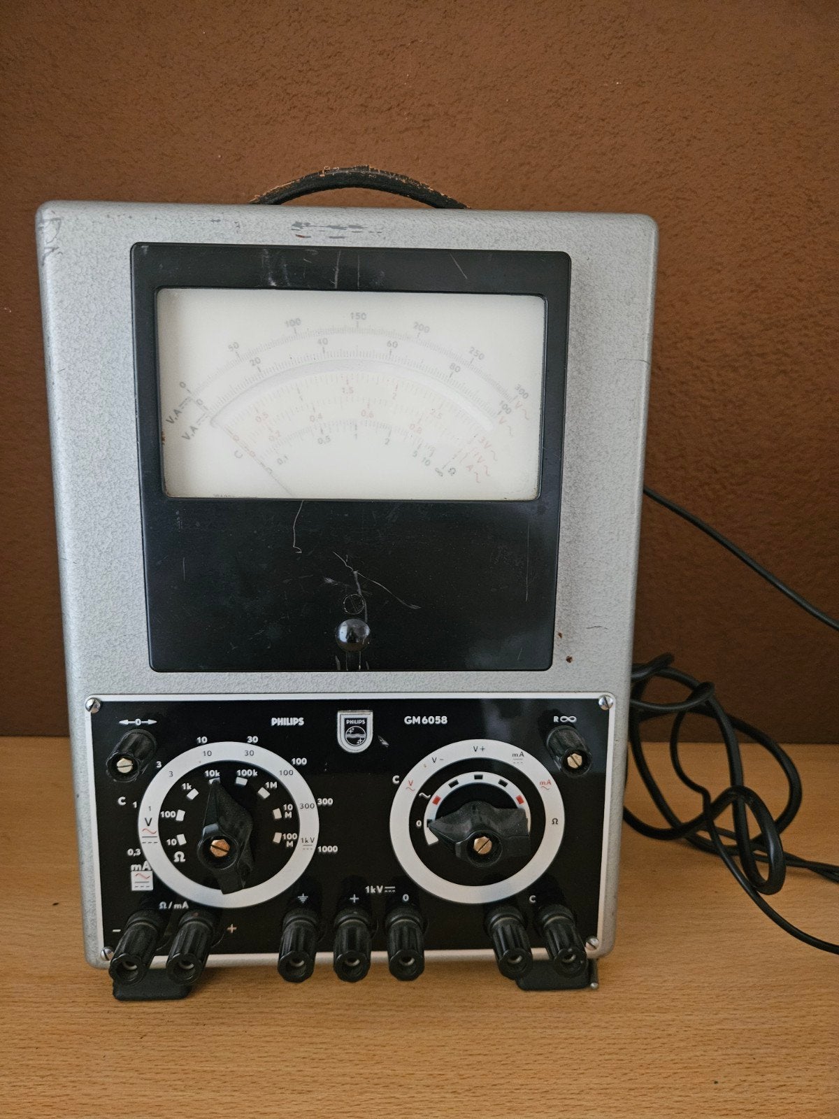 Vintage Philips GM6058 buizenvoltmeter, Ophalen of Verzenden, Gebruikt, Philips