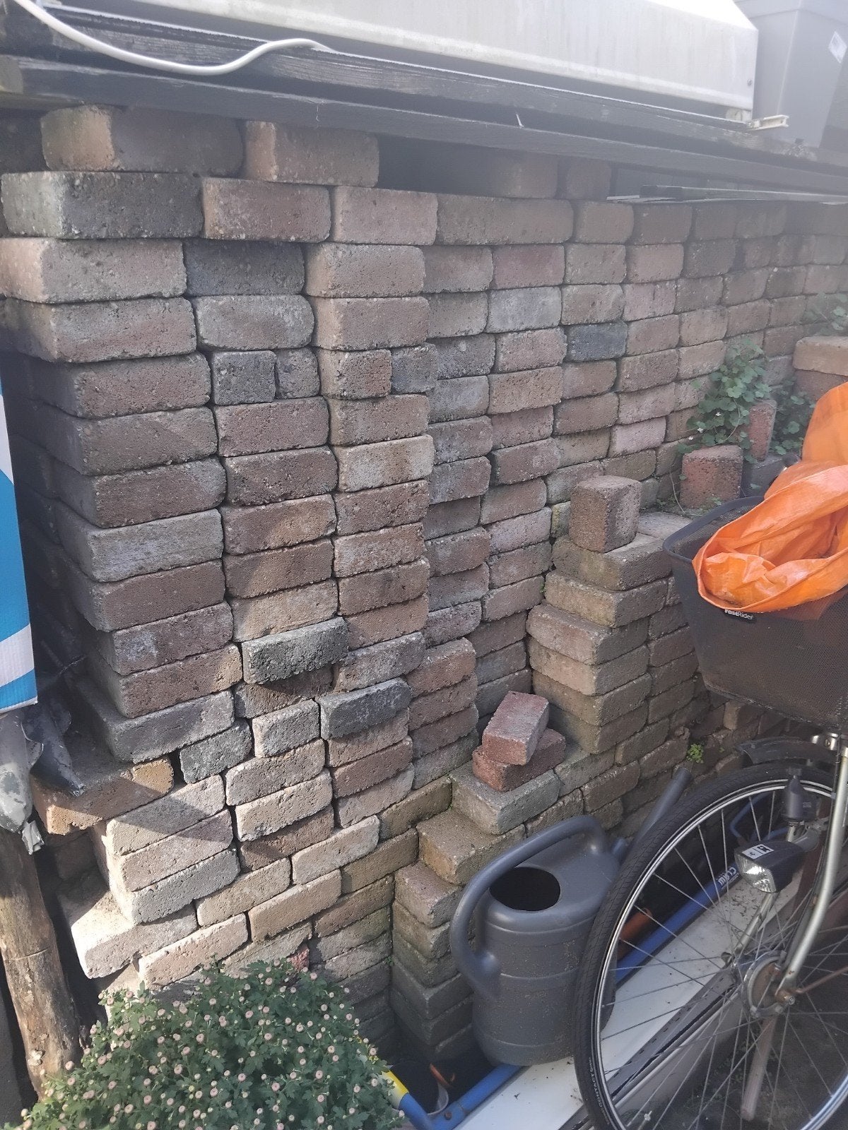 verschillende stenen, oa koppelstones, Ophalen, Gebruikt, Klinkers