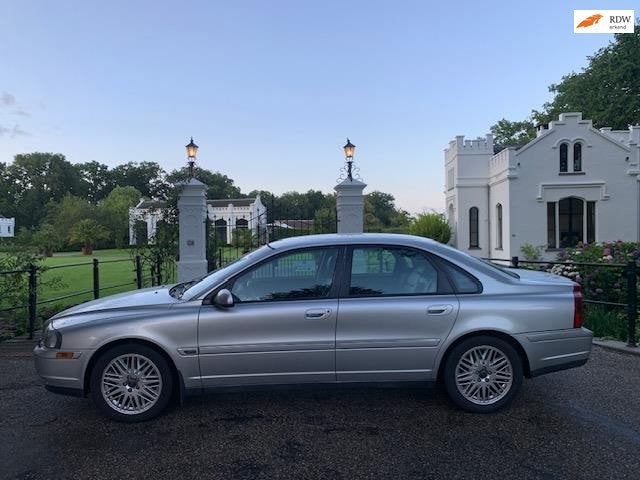 Volvo S 80 2.0T (5cyl) Aut.,Elite,Leder,Stoelverw,17" LM Wie, Auto's, Gebruikt, Zwart, Overige carrosserieën, 1984 cc