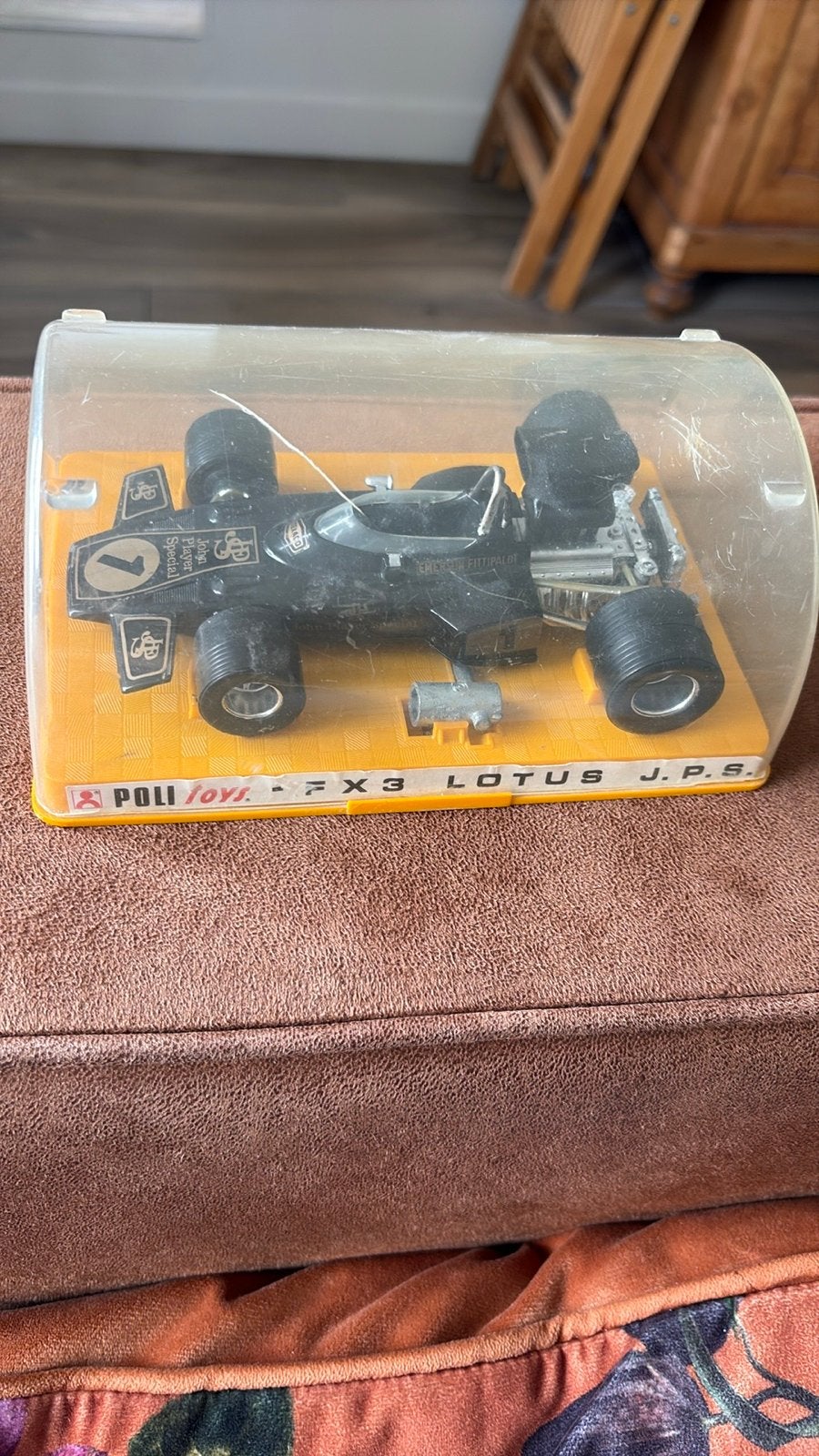 Poli Toys FX3 Lotus J.P.S. Formule 1 modelauto, Ophalen of Verzenden, Zo goed als nieuw, Auto, Overige merken