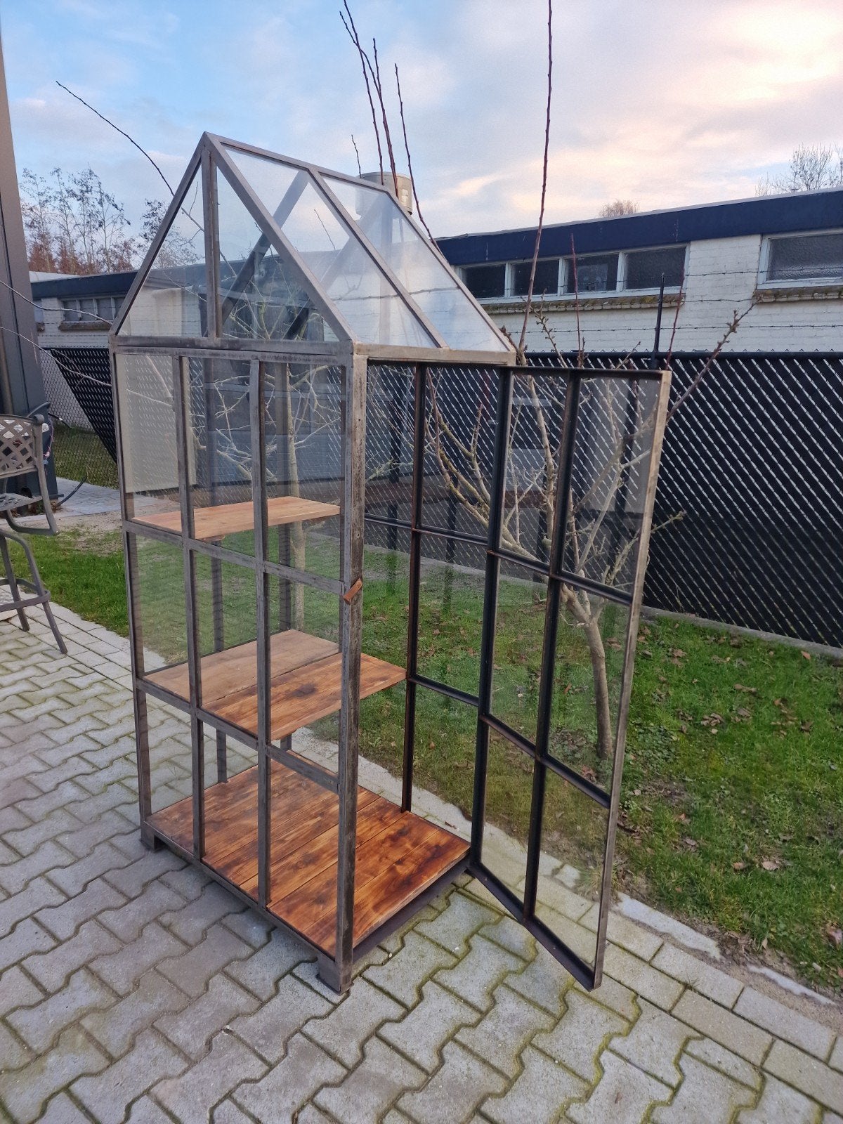 Tuinkas kweek kas tuinkas, Ophalen