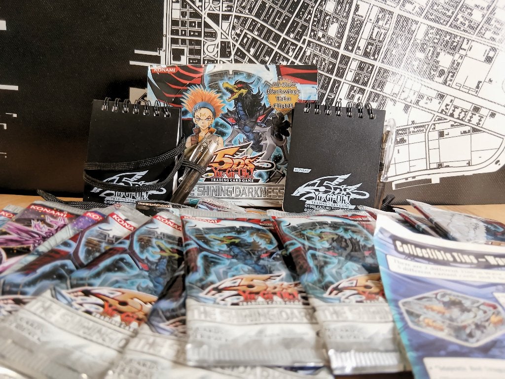 Yu-Gi-Oh! 5D's The Shining Darkness Booster Box Crow Konami, Ophalen of Verzenden, Gebruikt, Overige typen